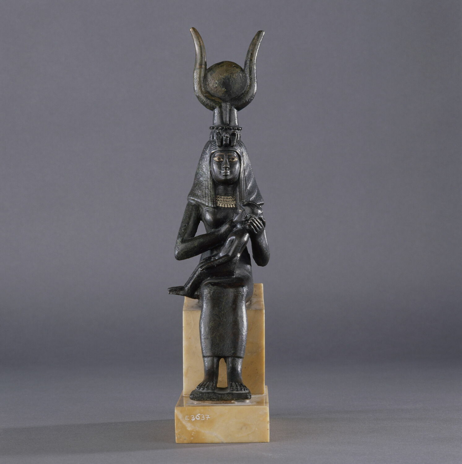 figurine d'Isis allaitant, Basse Époque (-664 - -332)