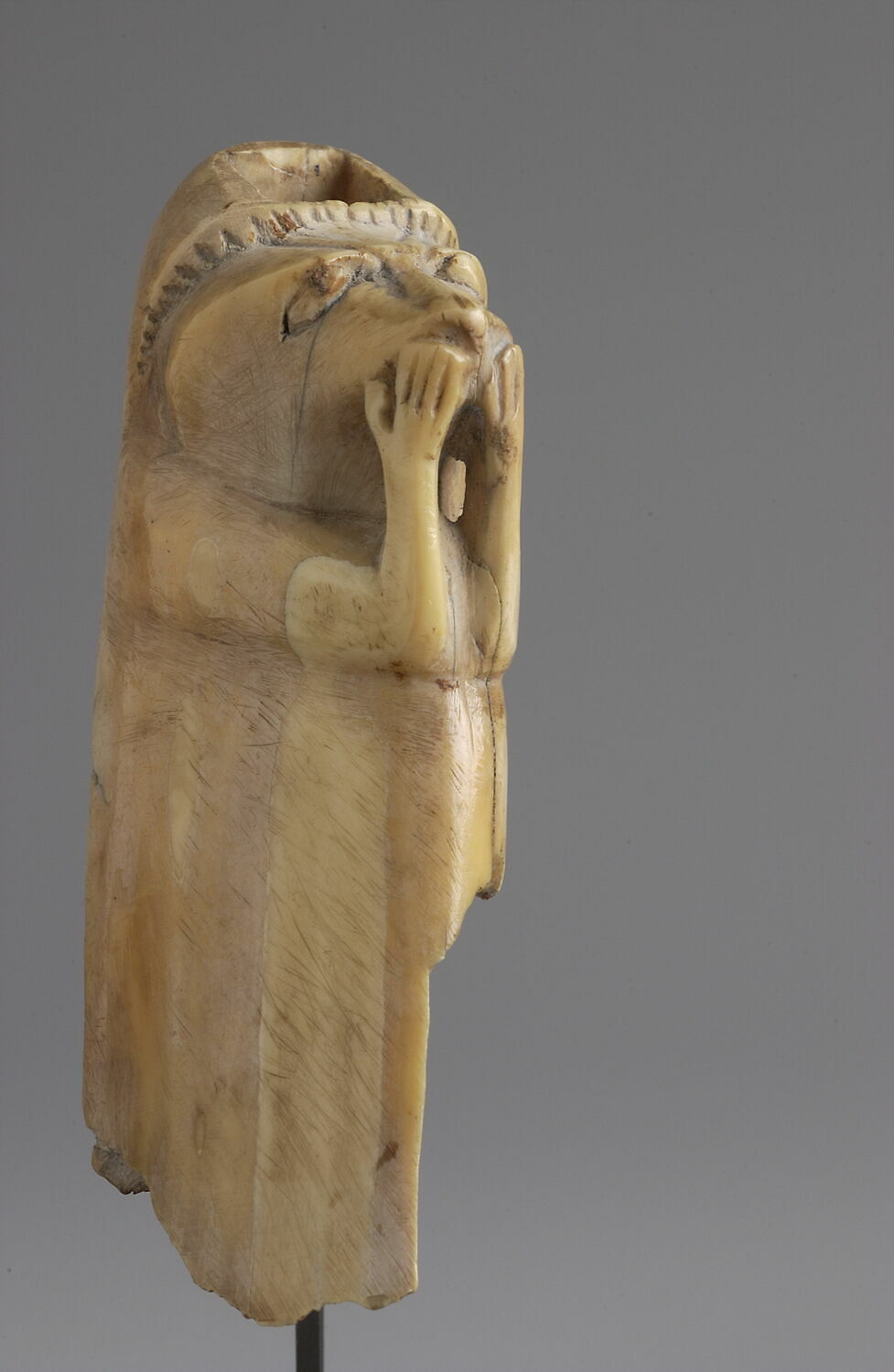 figurine ; manche de miroir, Nouvel Empire (?) (attribution d'après style) (-1539 - -1069)