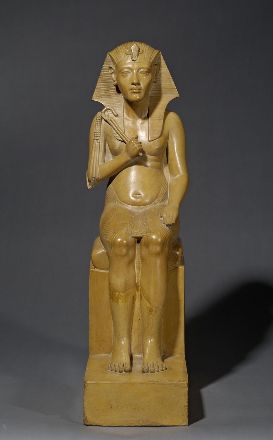Statue de roi amarnien, Amenhotep IV Akhénaton ; époque amarnienne (attribution d'après style) (-1349 - -1330)