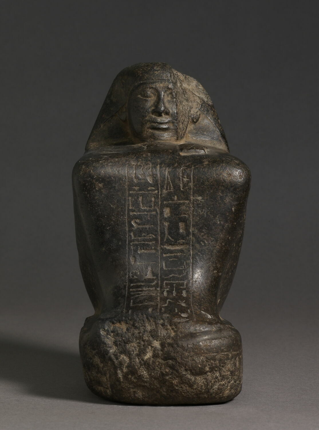 statue cube, Thoutmosis III (attribution d'après style) (-1479 - -1425)