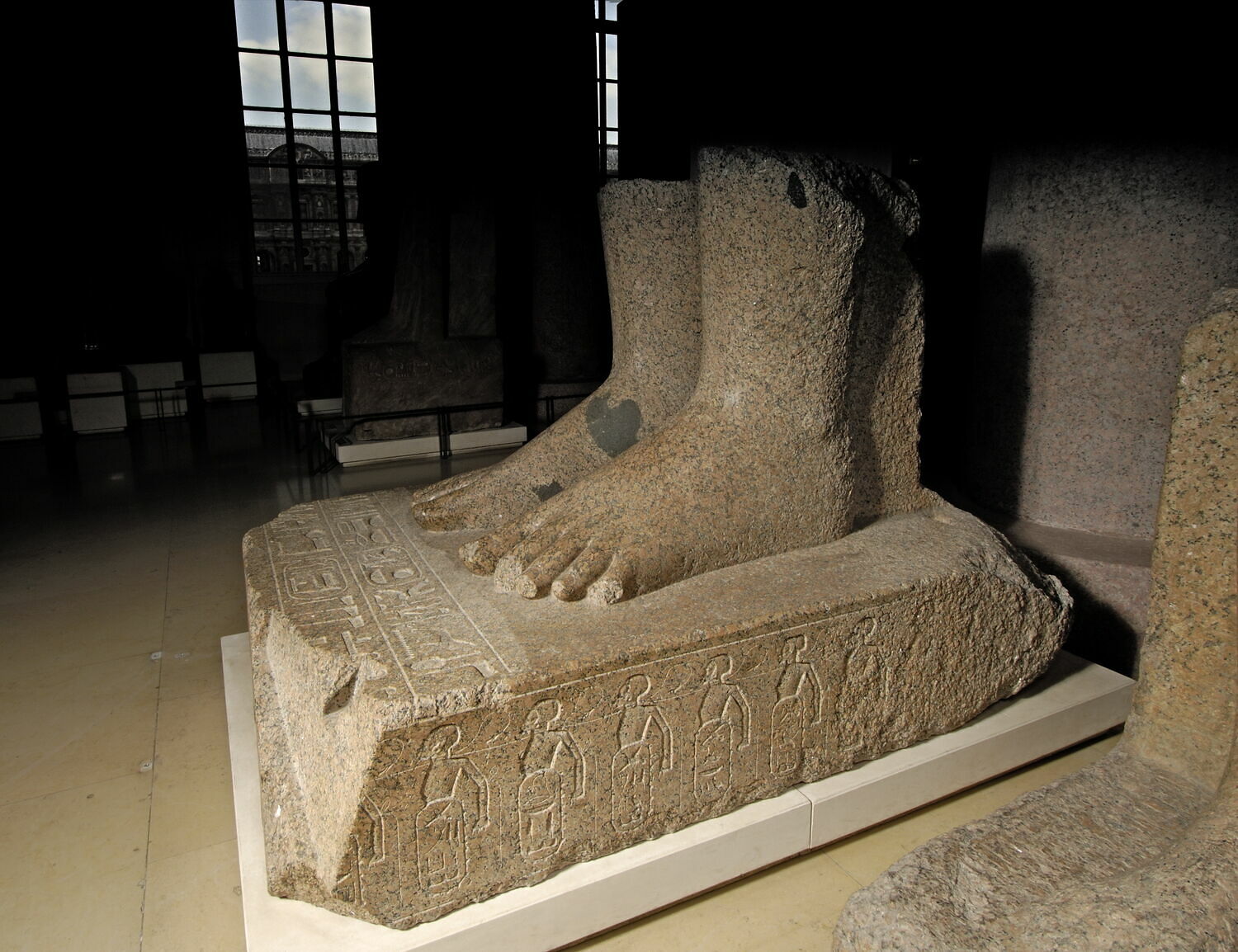 statue colossale, Amenhotep III (mention de règne) (-1388 - -1349)