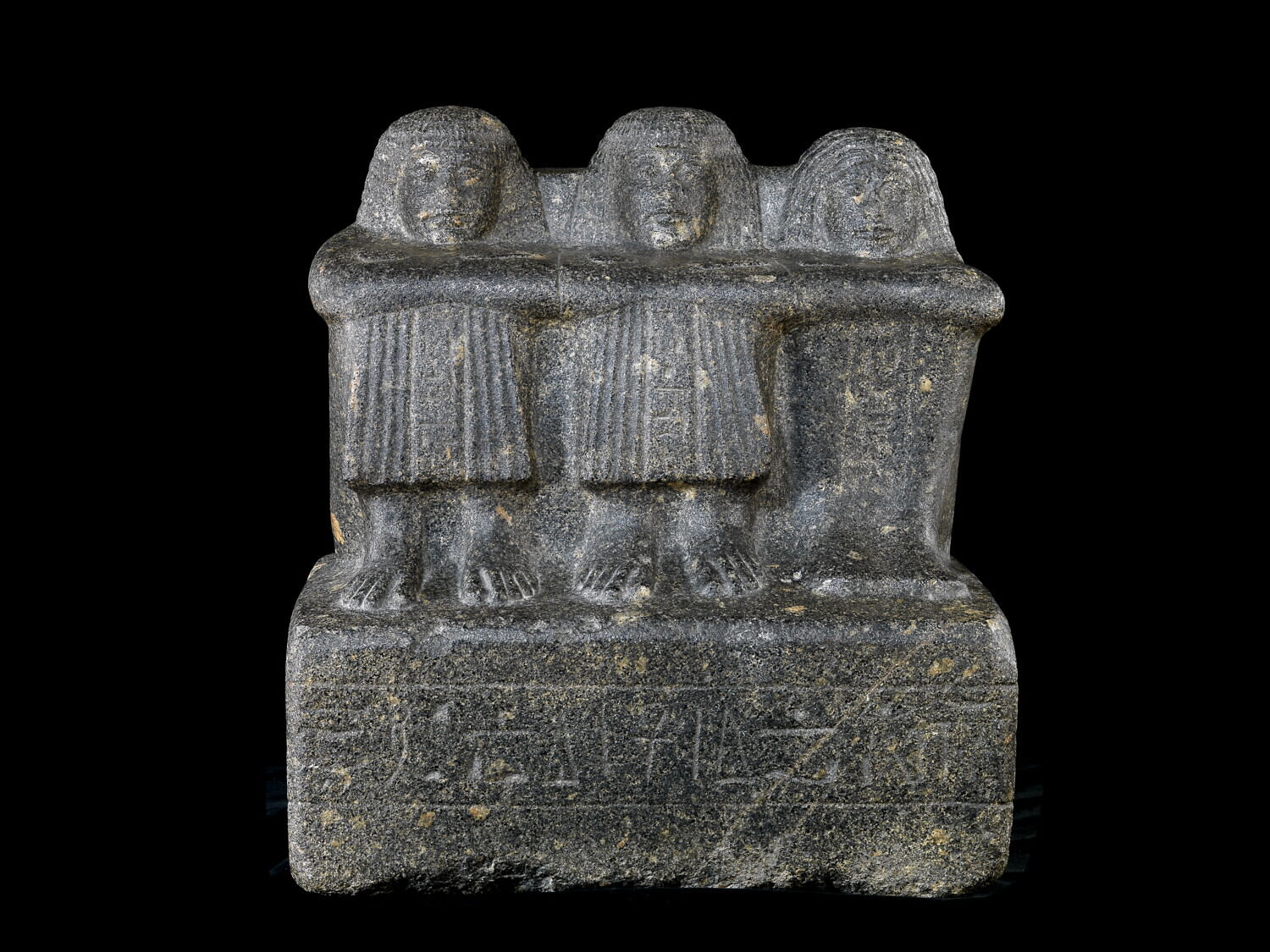 statue de groupe ; statue cube, époque ramesside (attribution d'après style) (-1295 - -1069)