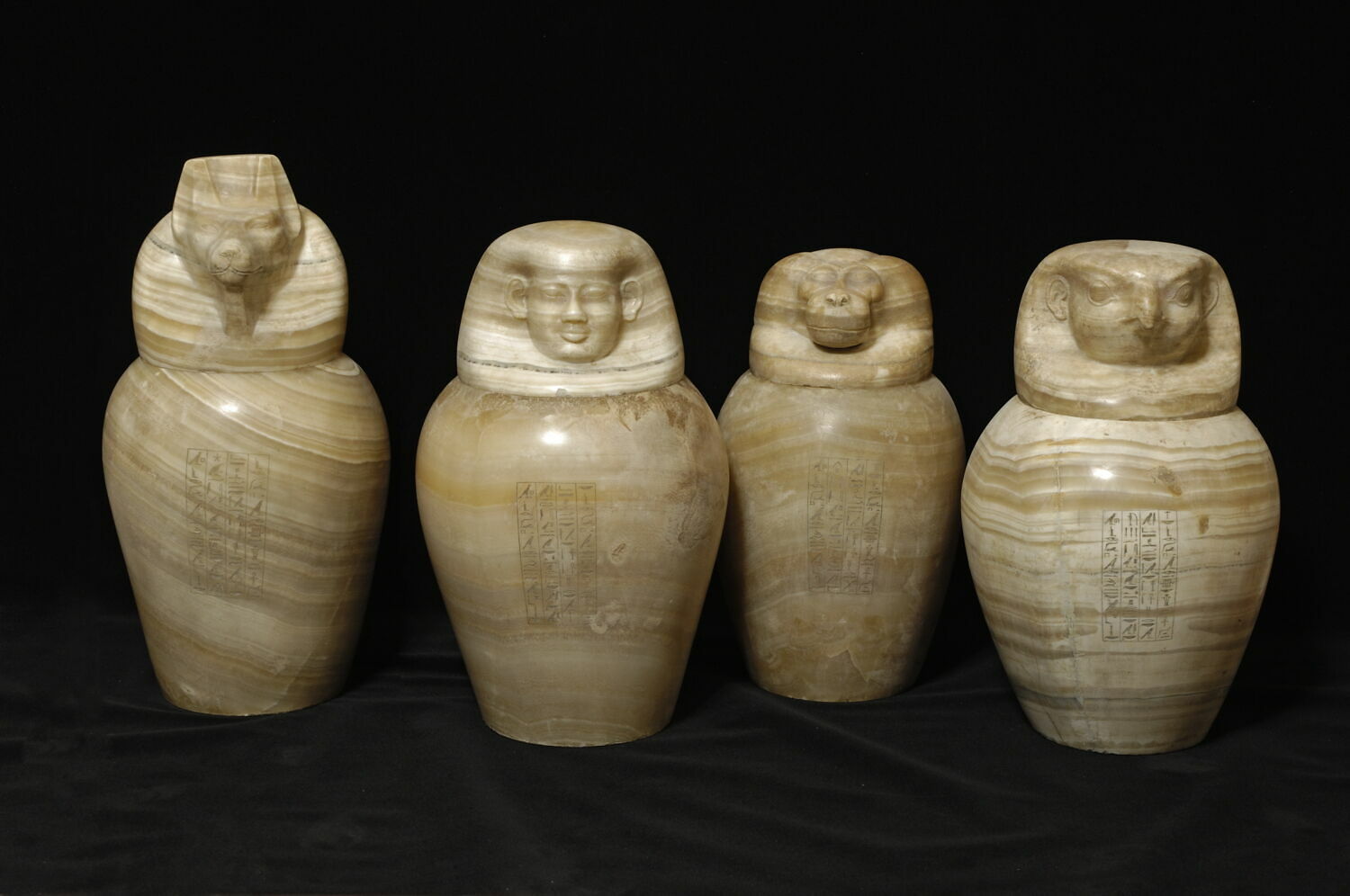 vase canope Louvre Collections