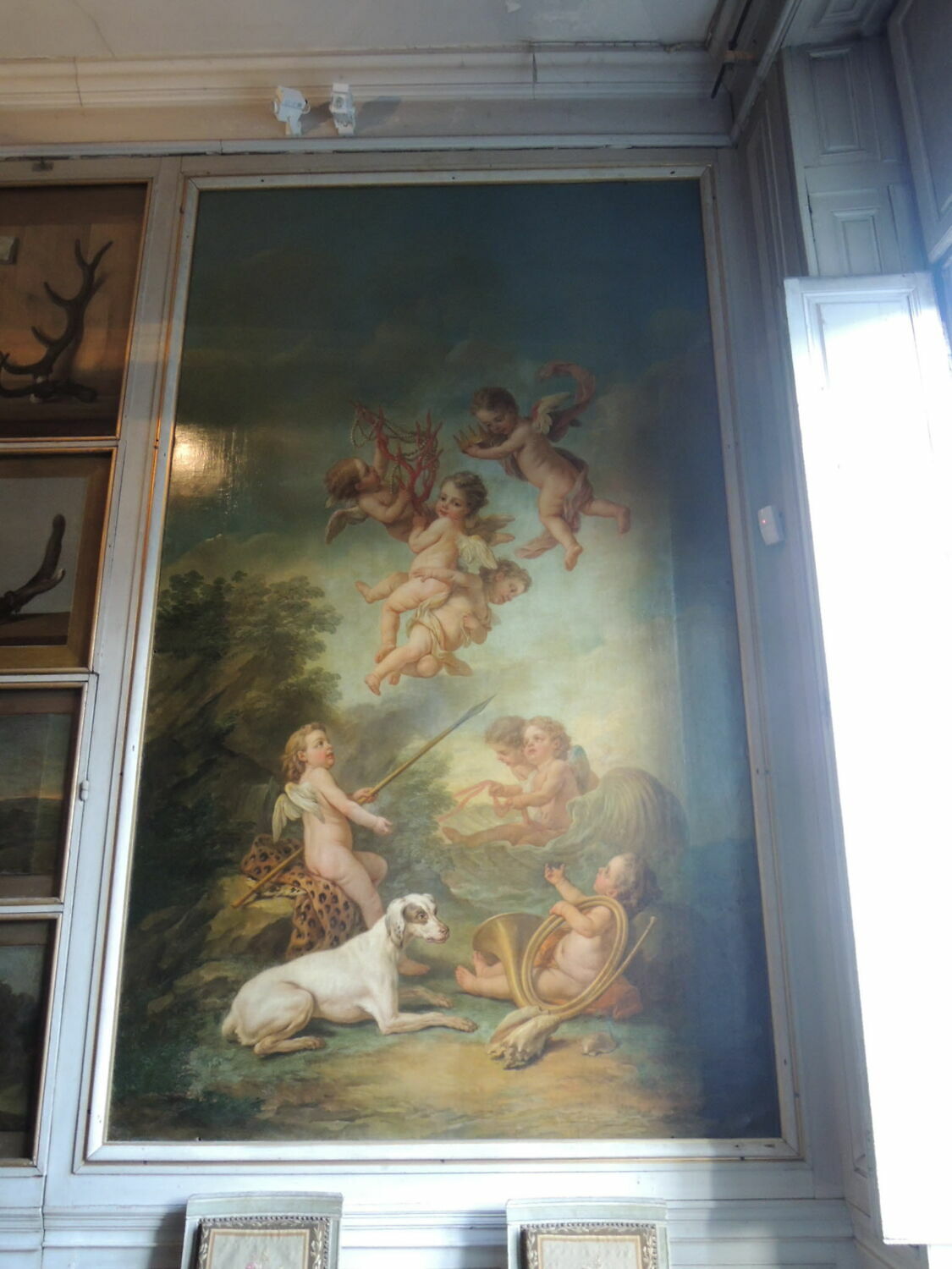 Amours tenant les attributs de Neptune et d'Amymone, Van Loo, Charles-André, XVIIIe siècle (1700 - 1800)