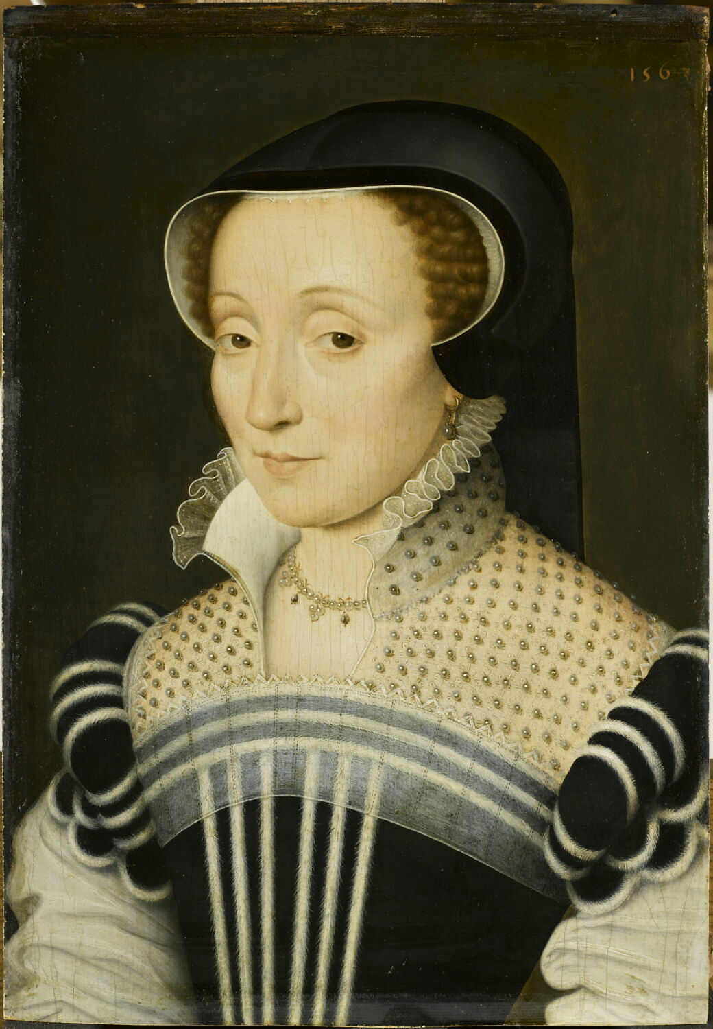 Claude de Beaune de Semblançay, dame de Chateaubrun (v. 1530-1571)., Clouet, François, 3e quart du XVIe siècle (1563)
