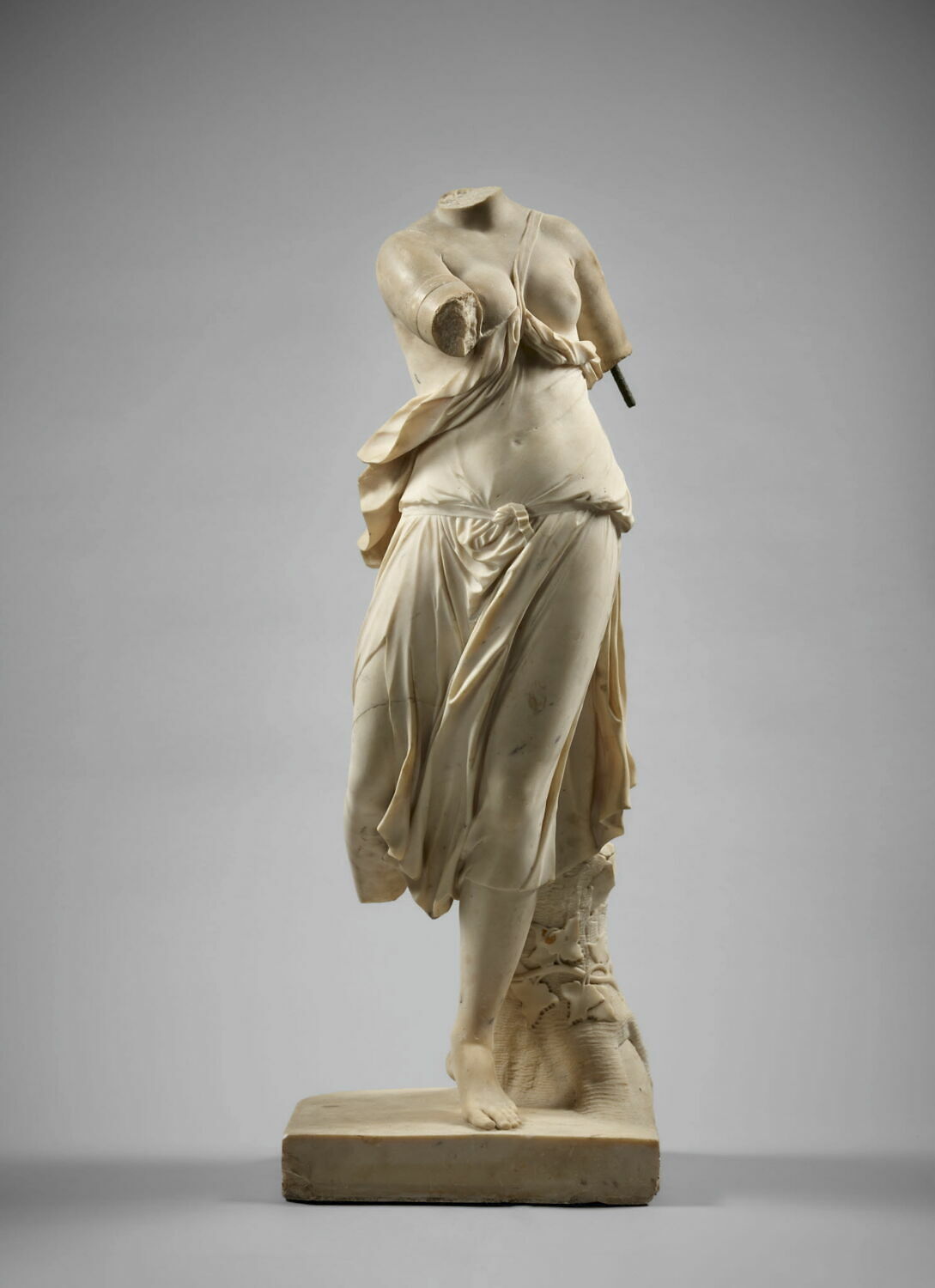 Nymphe dansant, France, 1707