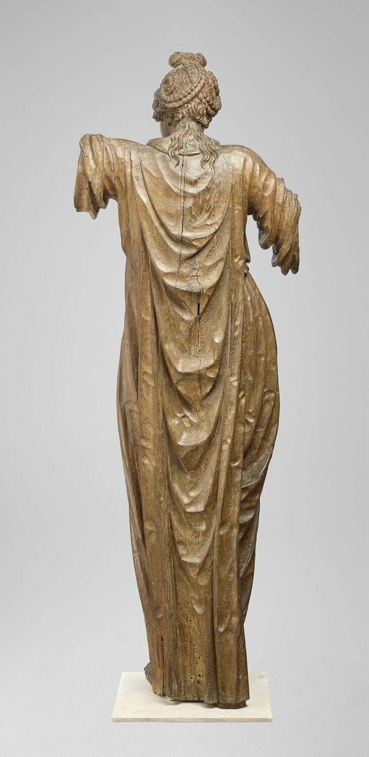 Figure de femme Louvre Collections