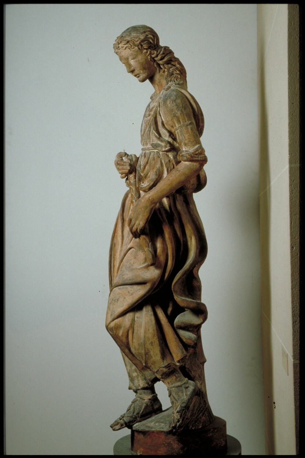 Ange debout Louvre Collections