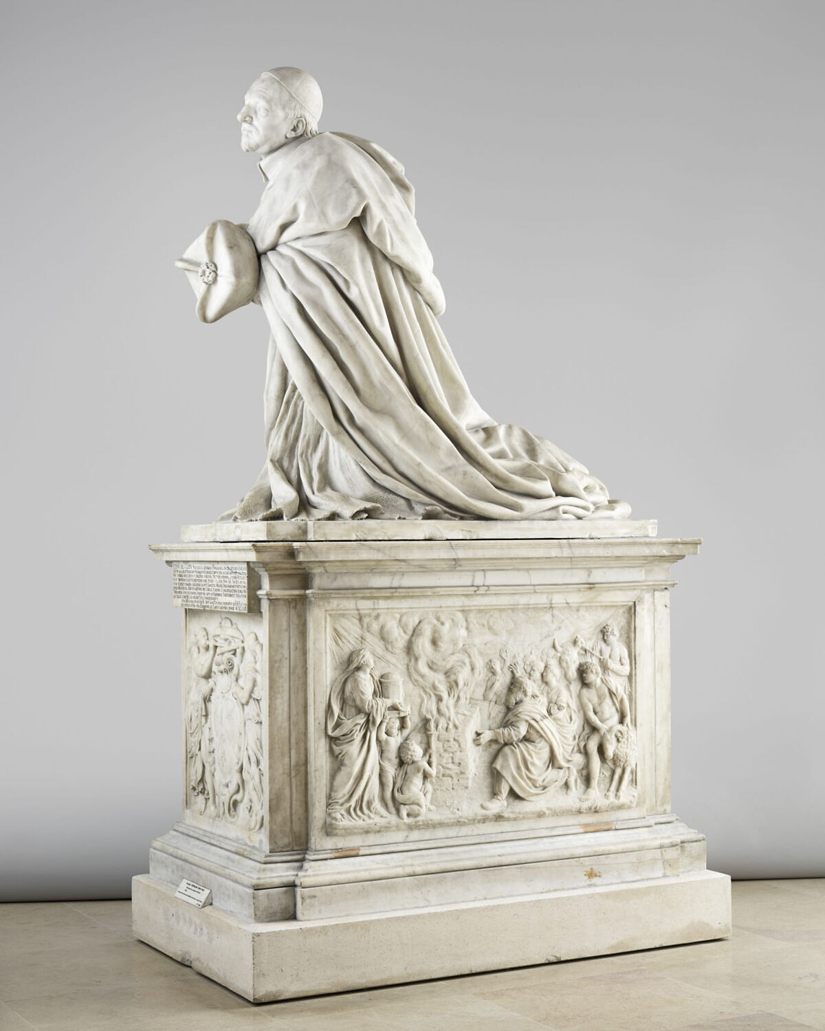 Cénotaphe du coeur du cardinal Pierre de Bérulle (1575-1629), fondateur de la congrégation séculière de l'Oratoire (1611), Sarazin, Jacques, 1653 - 1657
