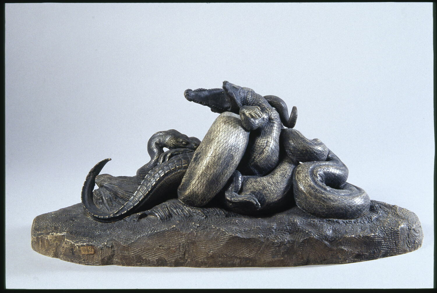 Serpent python étouffant un crocodile, Barye, Antoine Louis, 1800 - 1900
