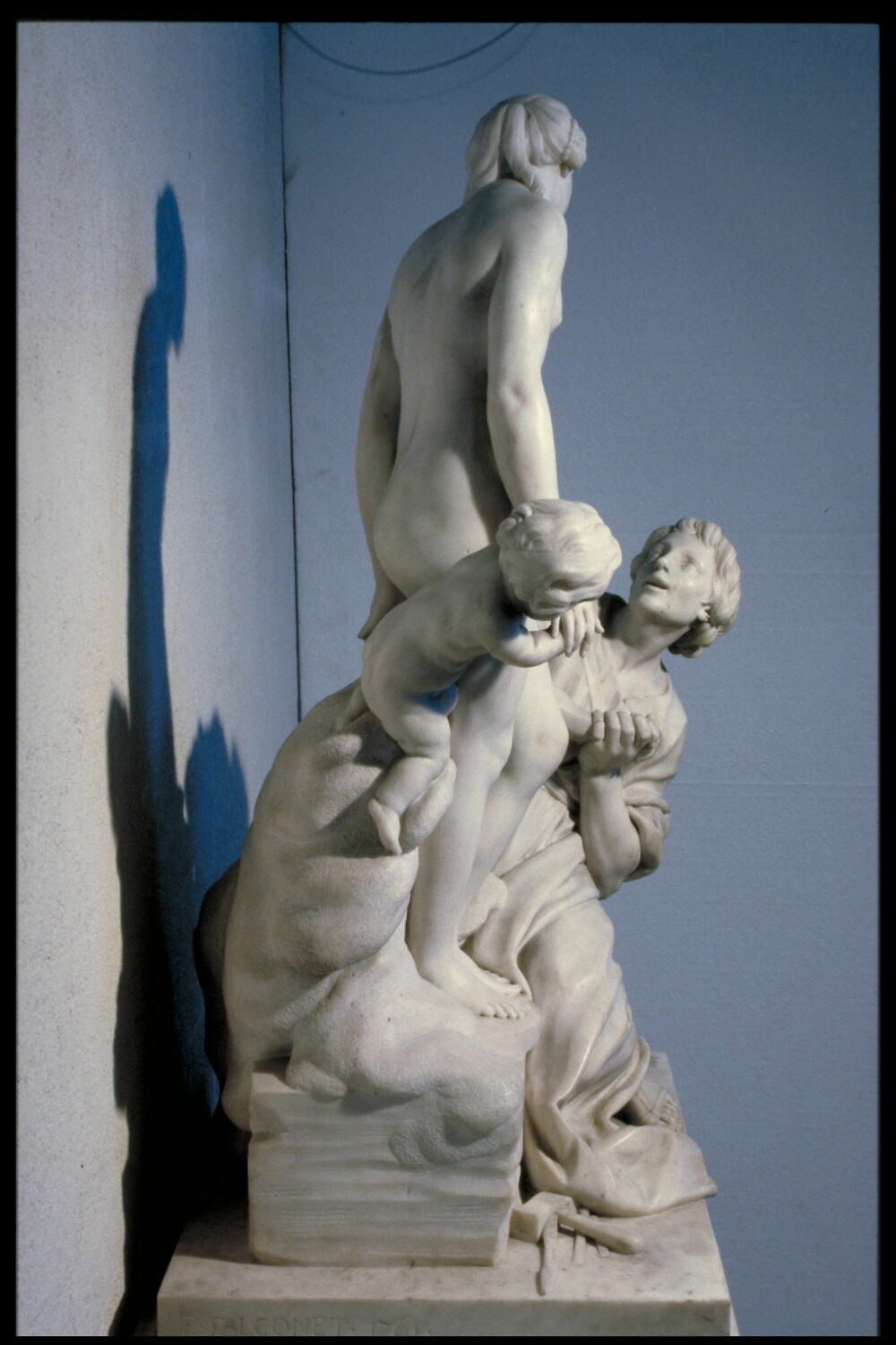 Pygmalion au pied de sa statue qui s'anime Louvre Collections