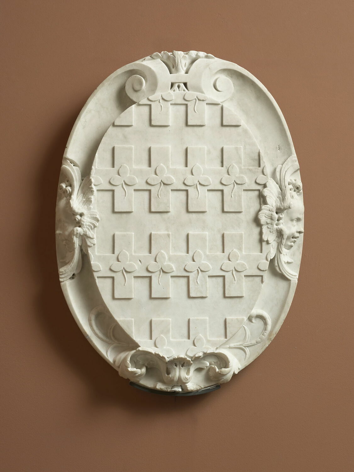 Armoiries de René de Birague. Element du monument funéraire de Valentine Balbiani (1518-1572), épouse de René de Birague, Pilon, Germain, 1574