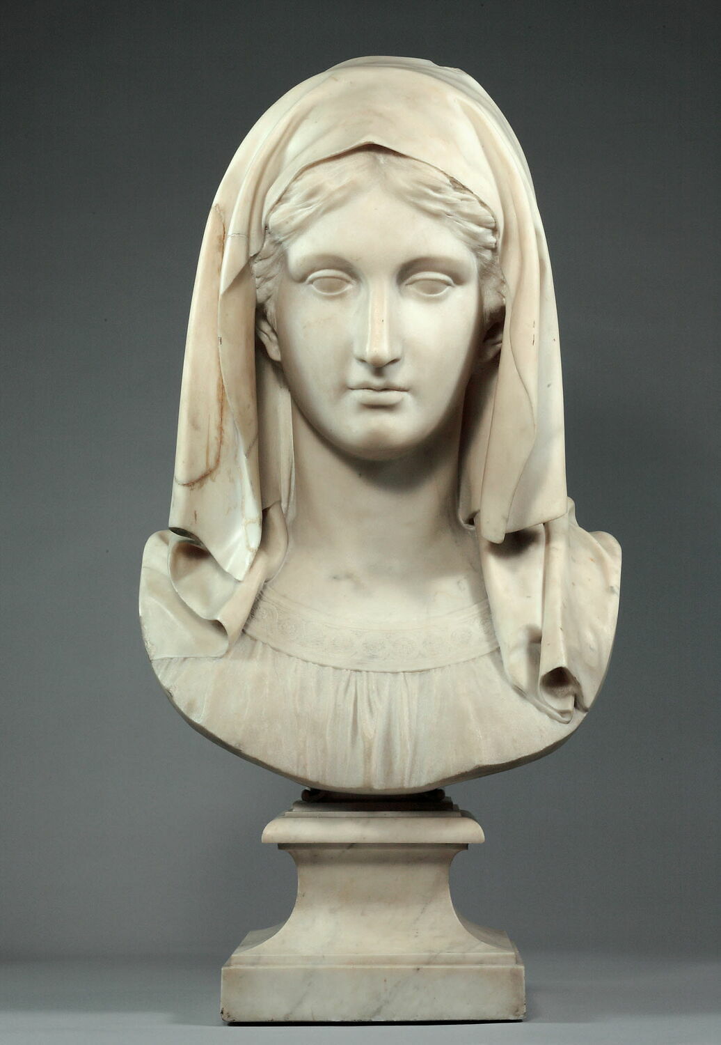 Vestale Louvre Collections