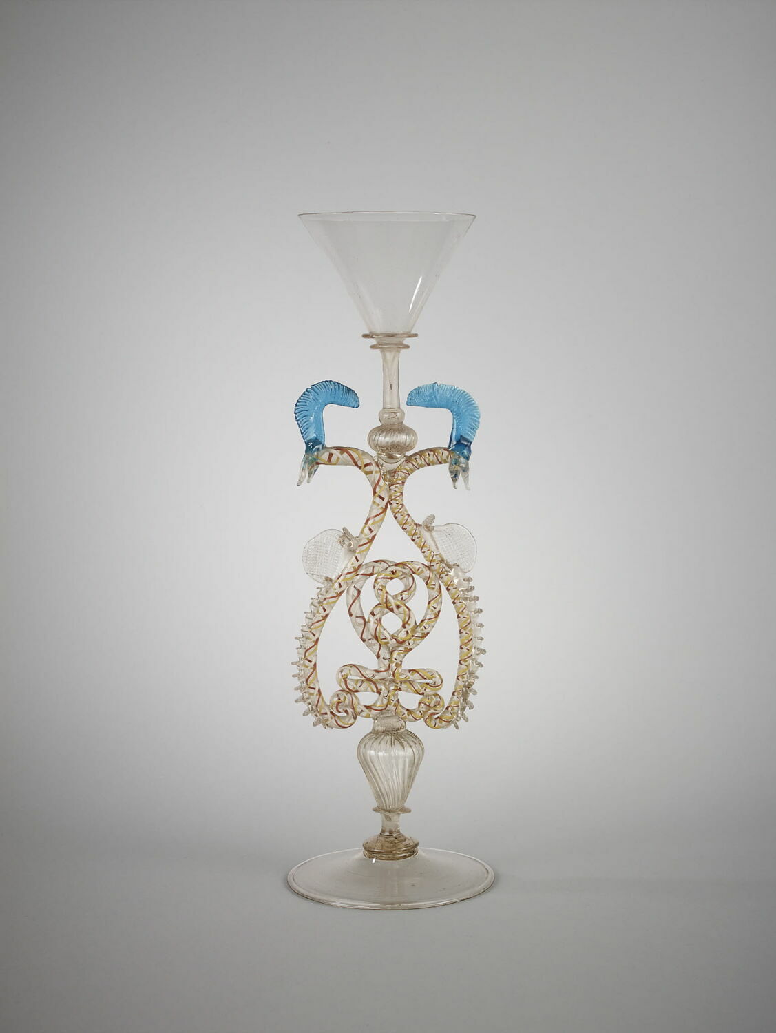 Verre "à serpents"
