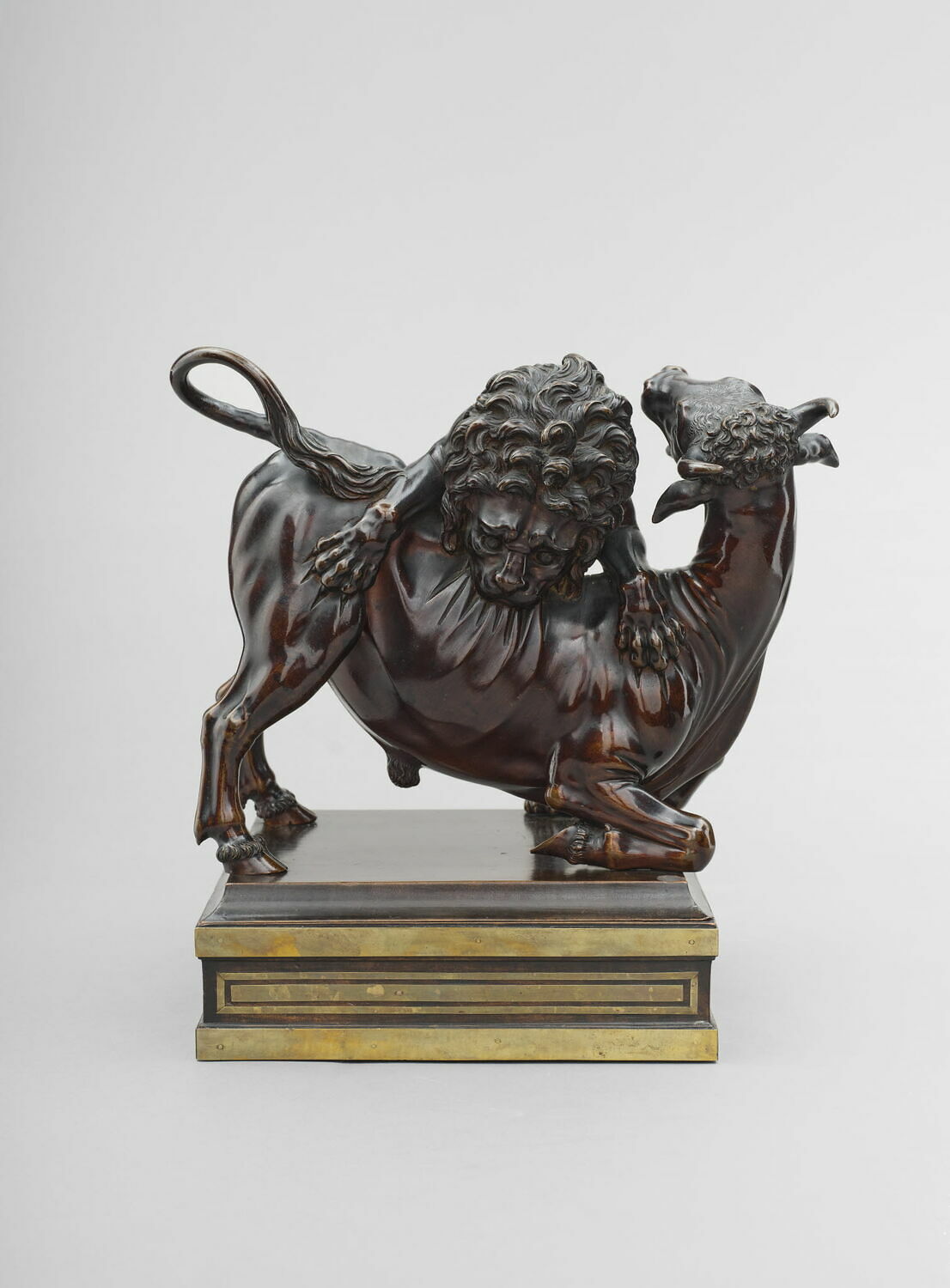 Groupe sculpté : Lion attaquant un taureau, Susini, Antonio
