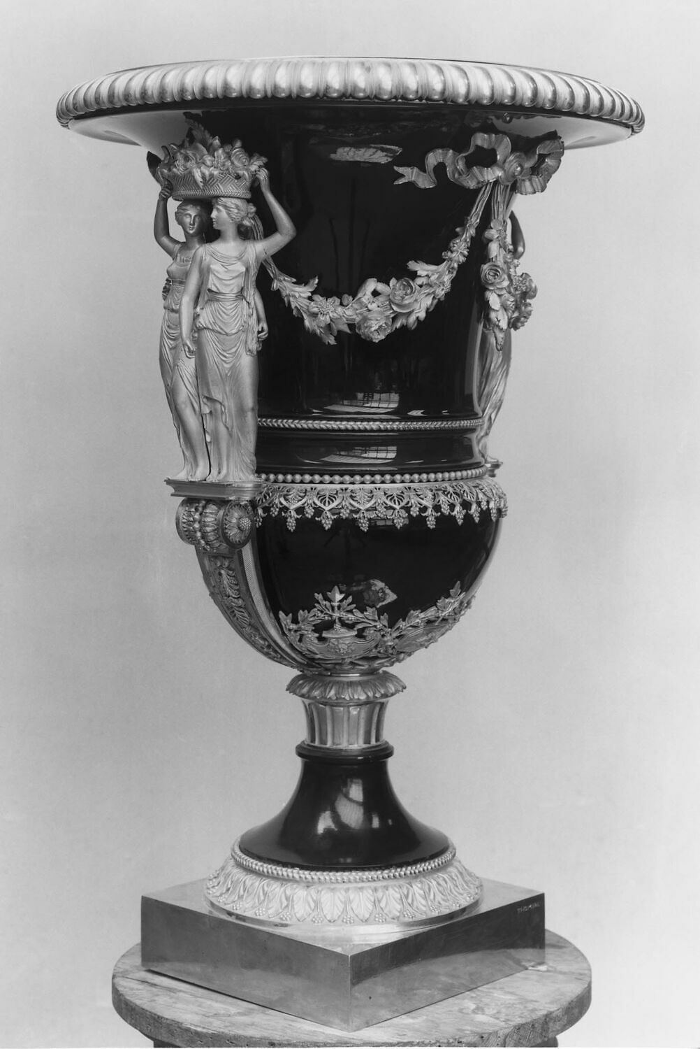 Vase Médicis