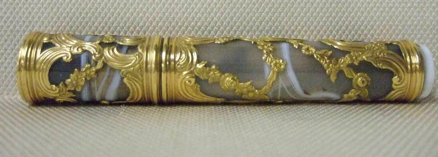 Etui à aiguille