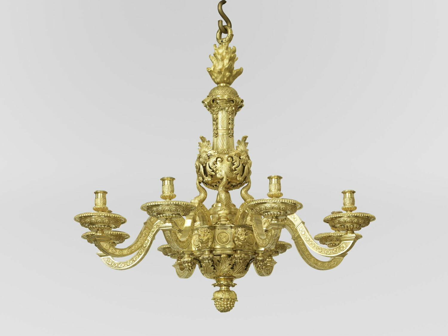 Lustre à huit lumières