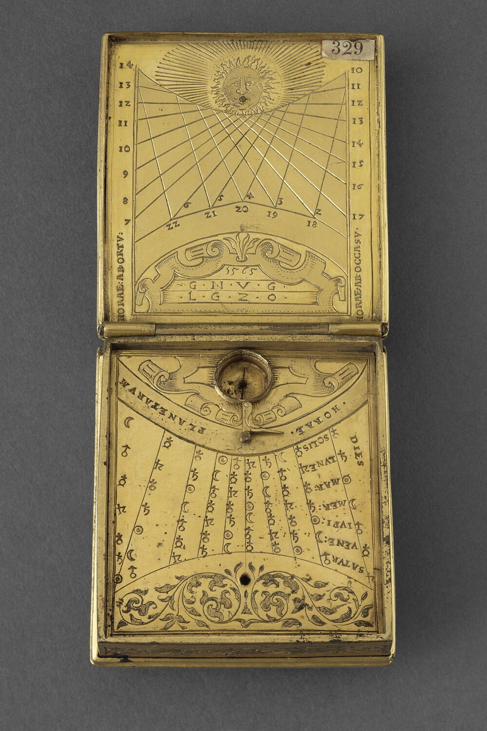Nécessaire astronomique avec des scènes de l'Ancien Testament : Job et Loth