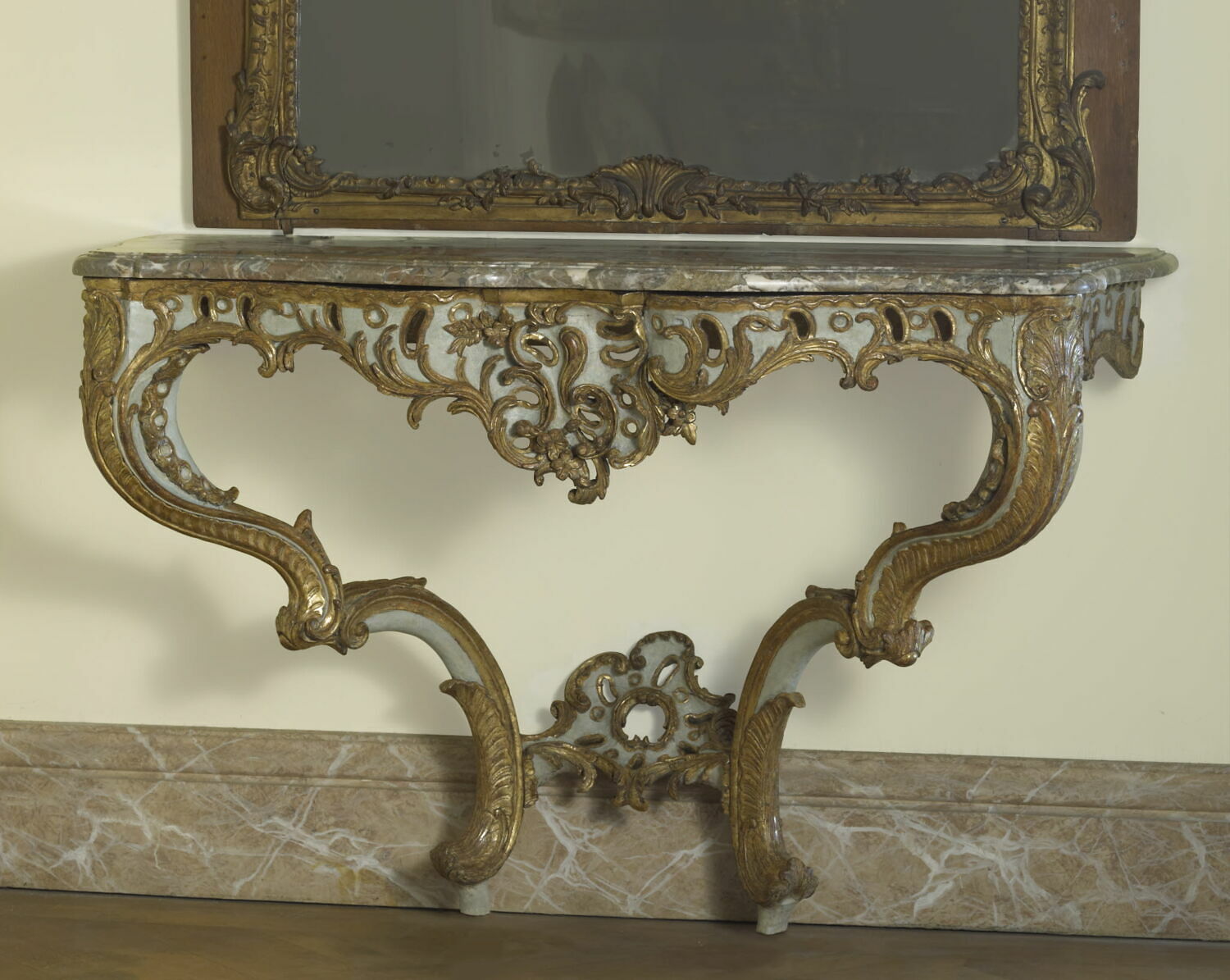 Console d'applique à deux pieds