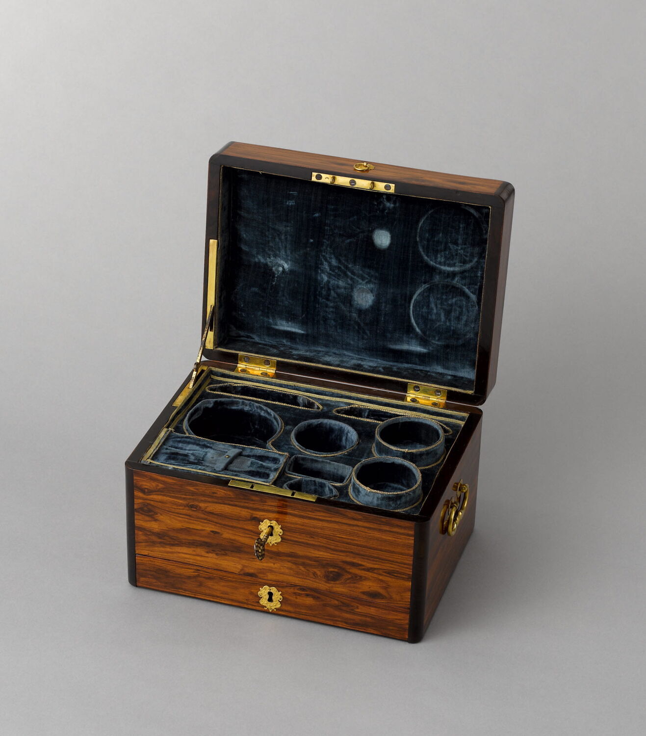Coffret - Louvre site des collections
