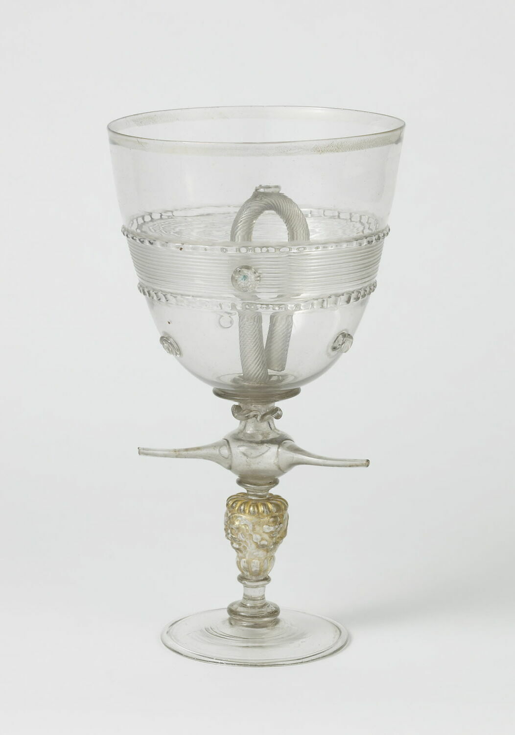 Grand verre à boire à surprise