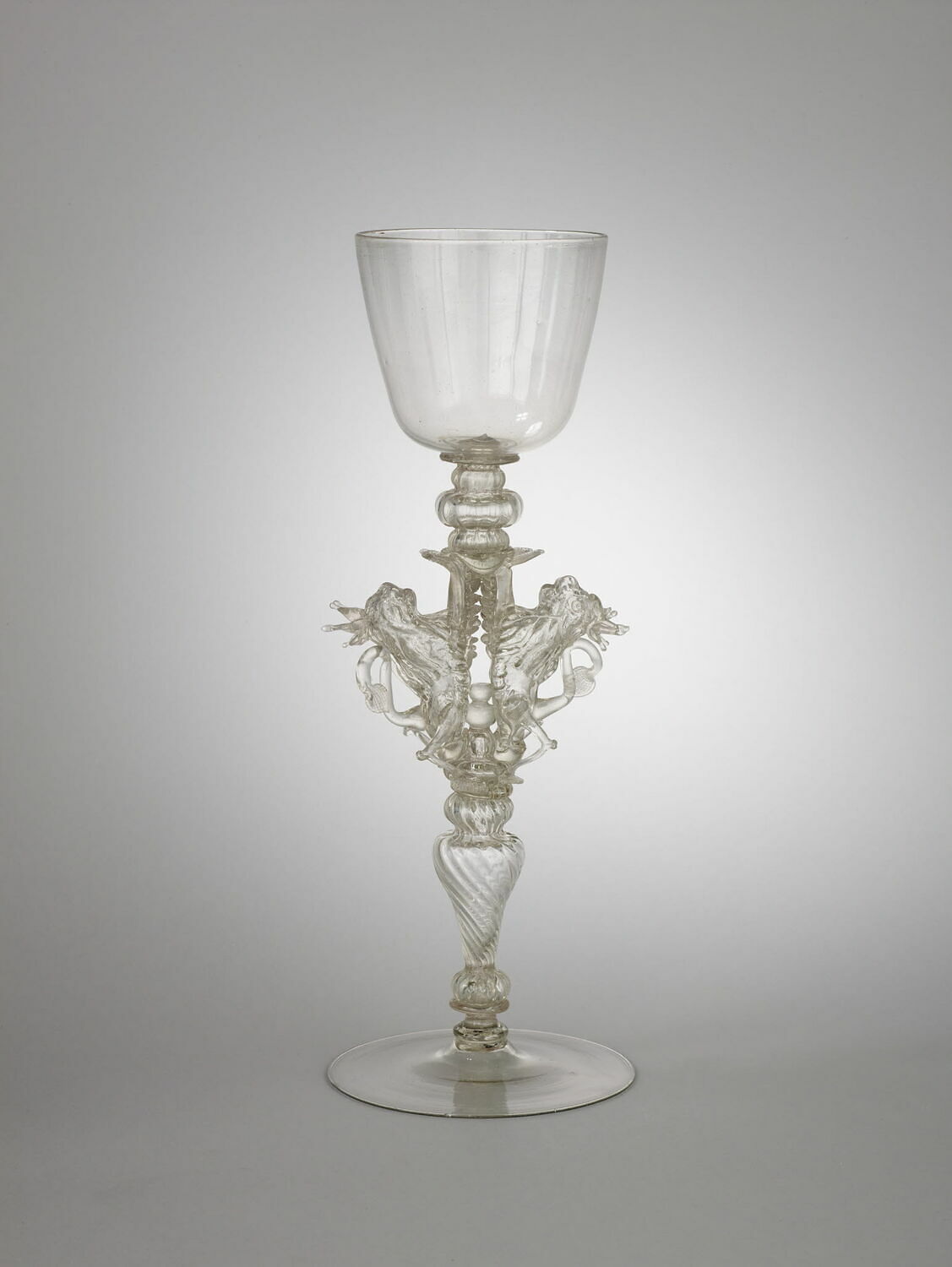 Verre à jambe