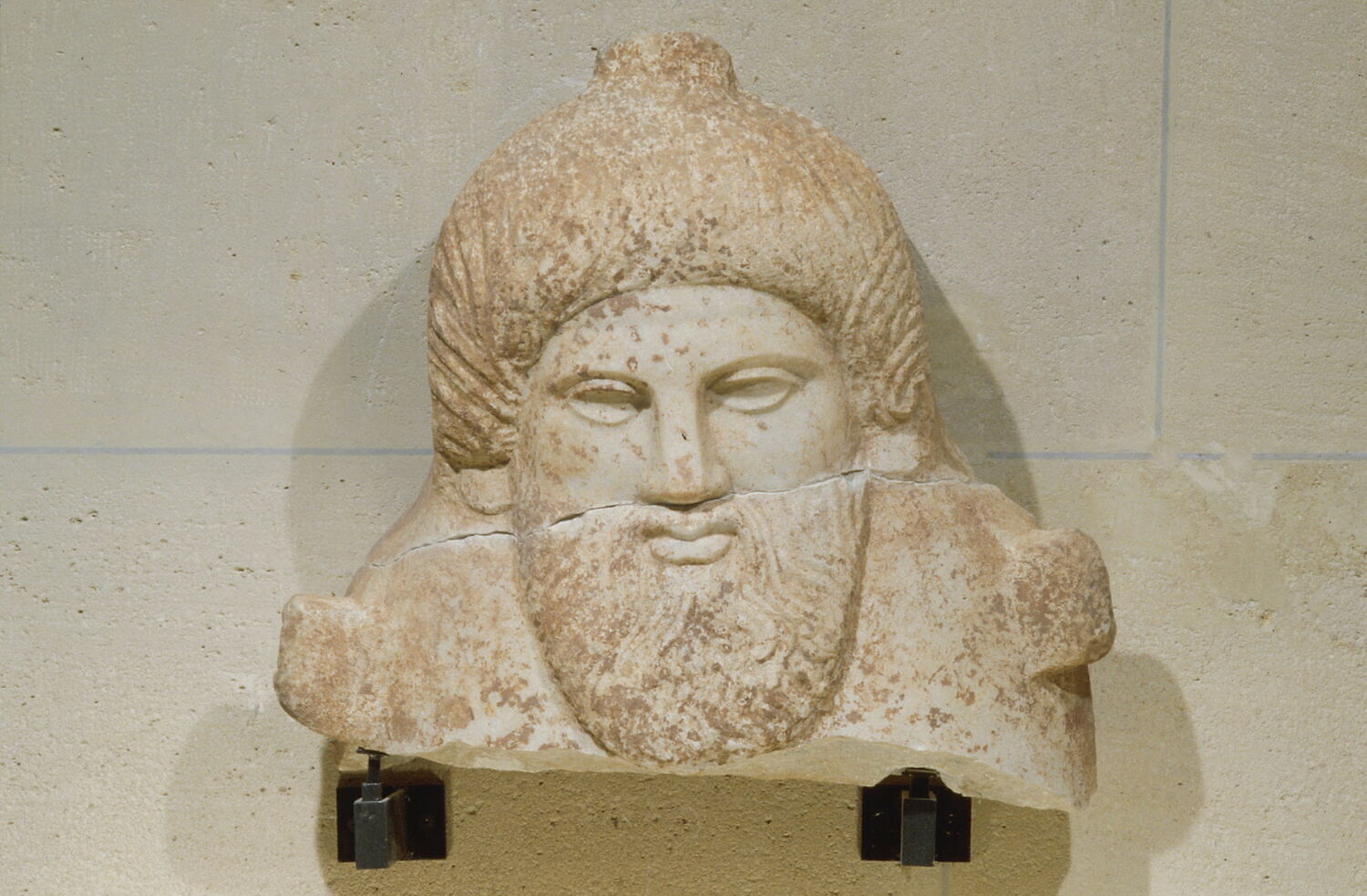 couvercle de sarcophage, Phénicien (350-325 av. J. - C.) (-350 - -325)
