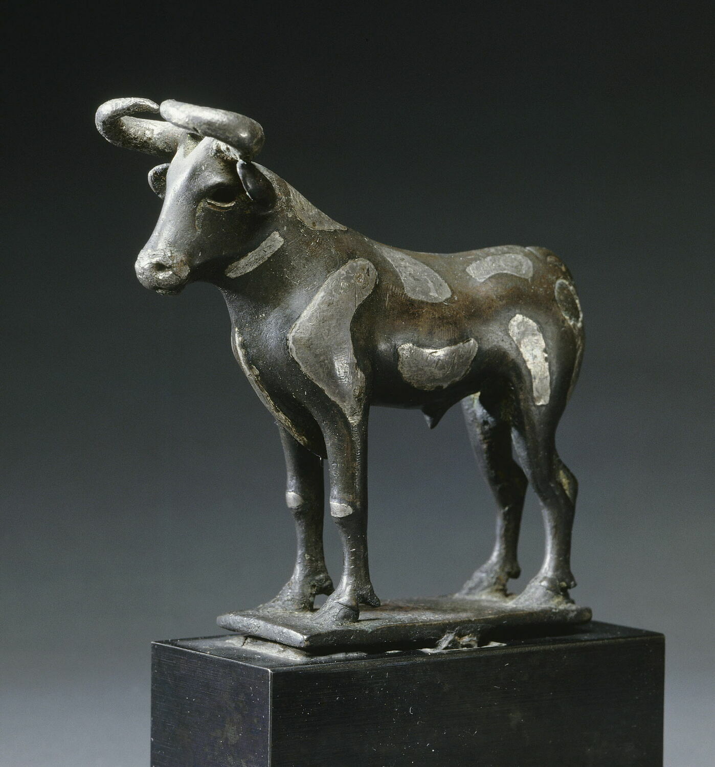 figurine ; passe guide, Dynastique archaïque III (Milieu IIIe mill) (-2600 - -2340)