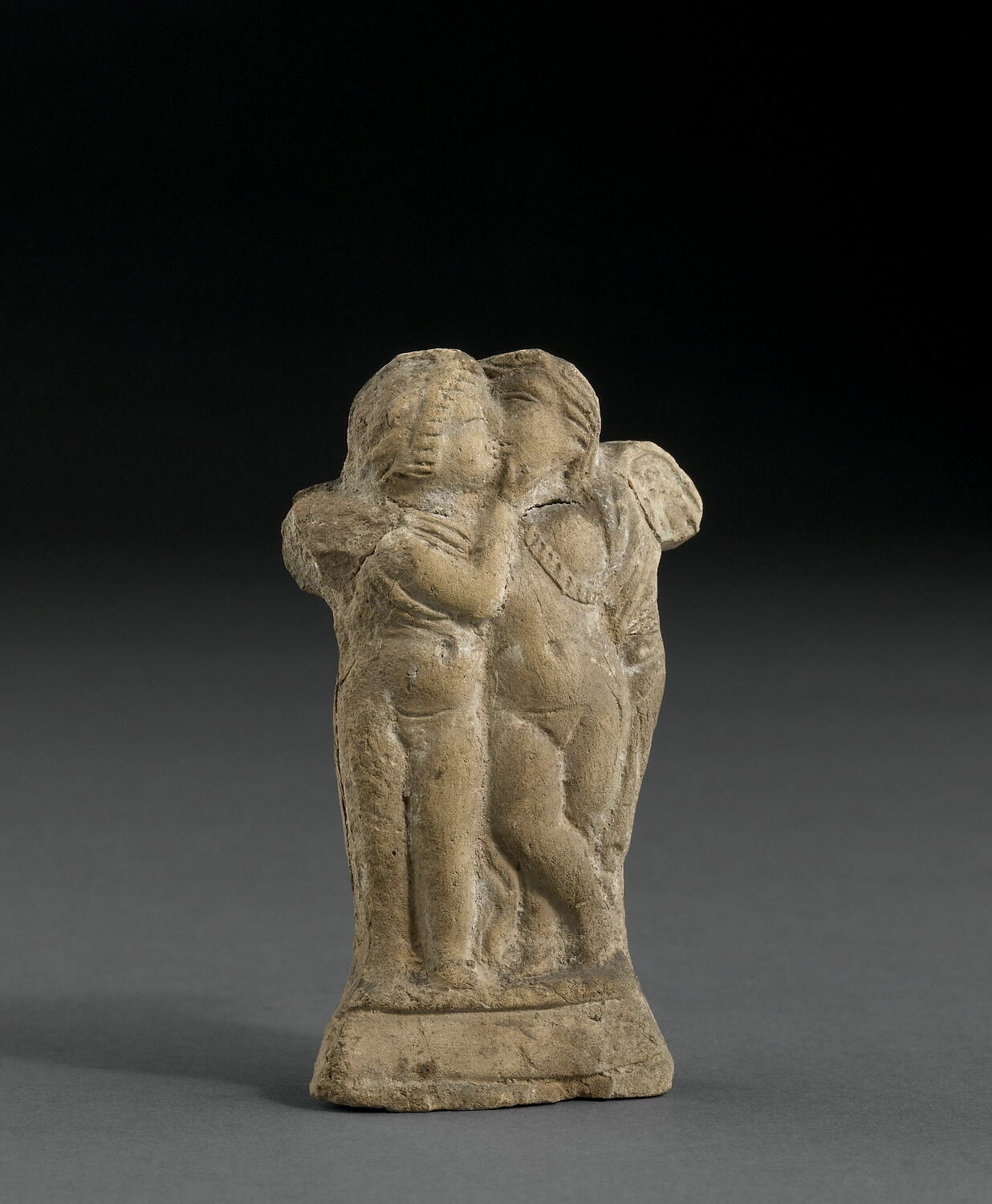 figurine, Hellénistique ; Romain Impérial (D'après style, terre cuite datée de la basse époque hellénistique, Ie s av. J. - C., ou même un peu plus tard) (-100 - 100)