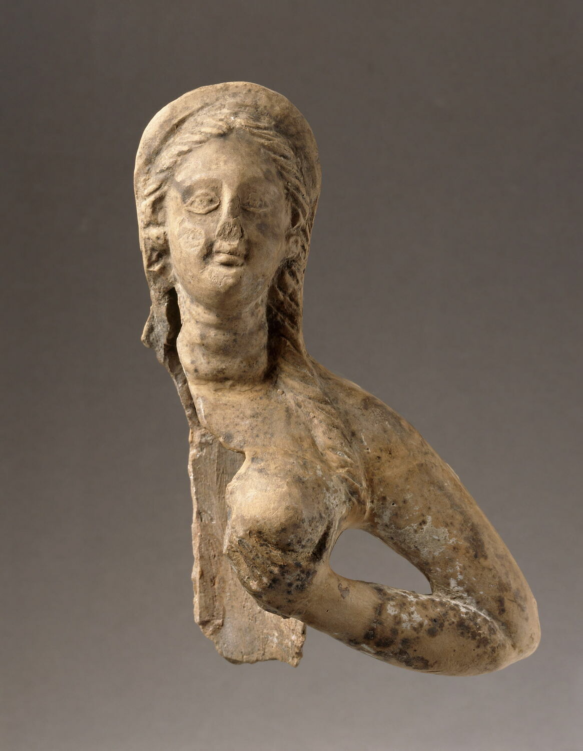 figurine, Séleucide ; Parthe (Entre le IIIe s av. J.-C. et le Ie s ap. J.-C.) (-305 - 100)