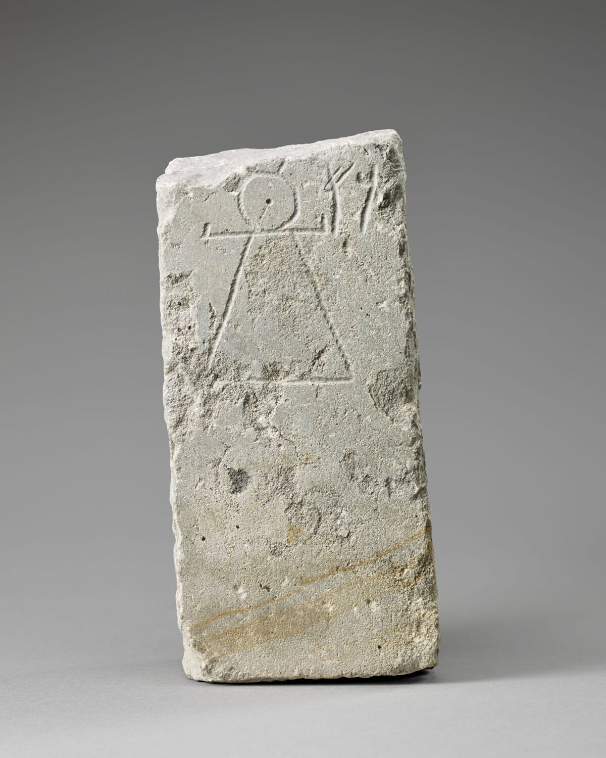 Stèle votive fragmentaire, IVe s. av. J.-C. (3e quart IVe s ; 1e quart IIIe s) (-350 - -275)