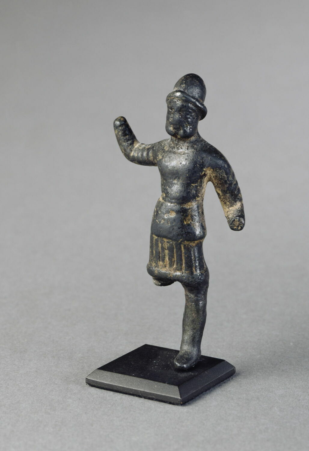 figurine, 2e moitié Ie mill av. J.-C. (IIIe s ; IIIe s ap JC) et 1e moitié Ie mill ap. J.-C. (-300 - 0 et 1 - 300)