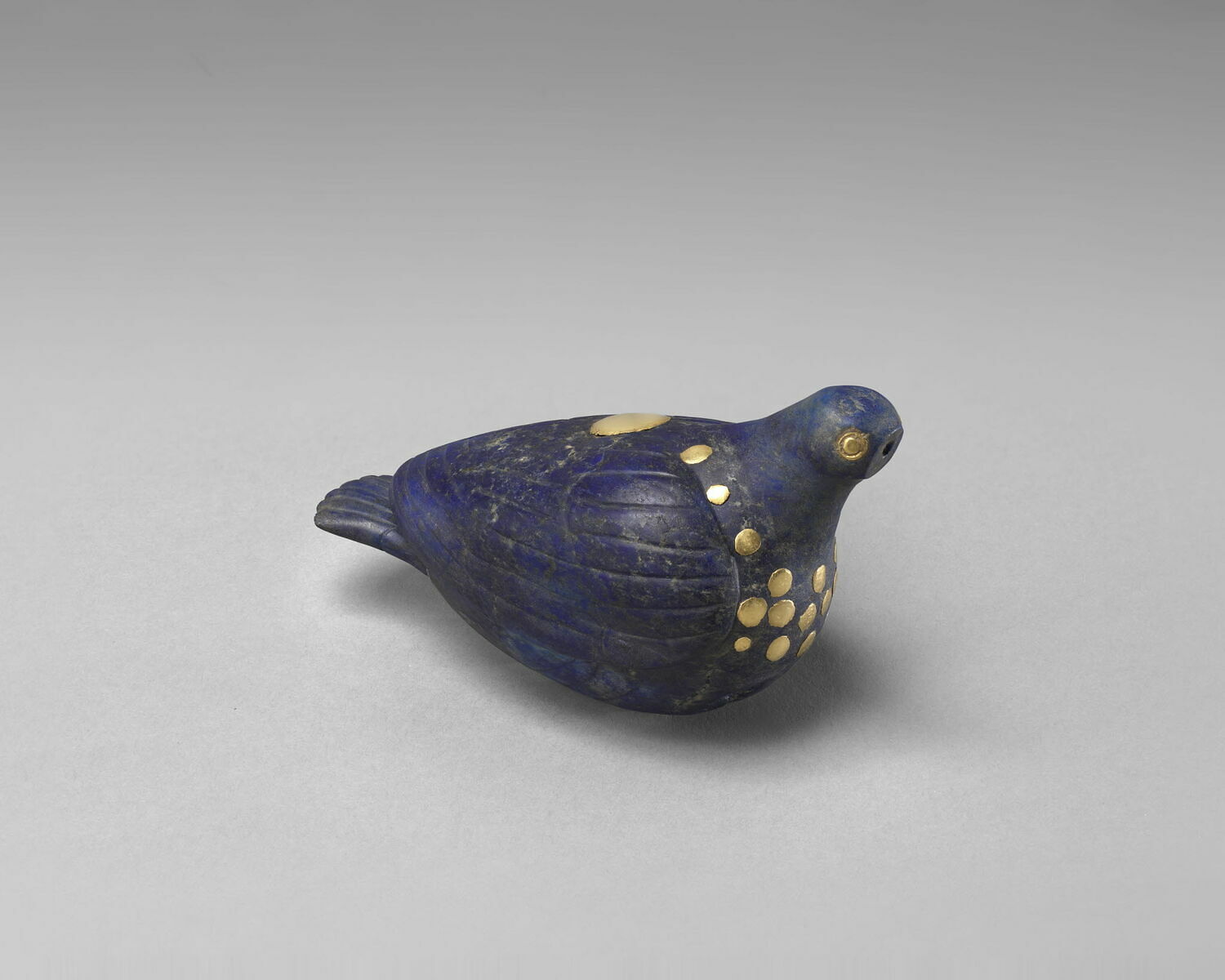 Figurine : oiseau, Médio-élamite (Appartient à un lot d'objets réunis au XIIe siècle avant J.-C. ; il s'agit probablement d'une partie du butin de guerre rapporté par Shutruk-Nahhunte I et ses fils et voués dans un temple susien) (-1200 - -1100)
