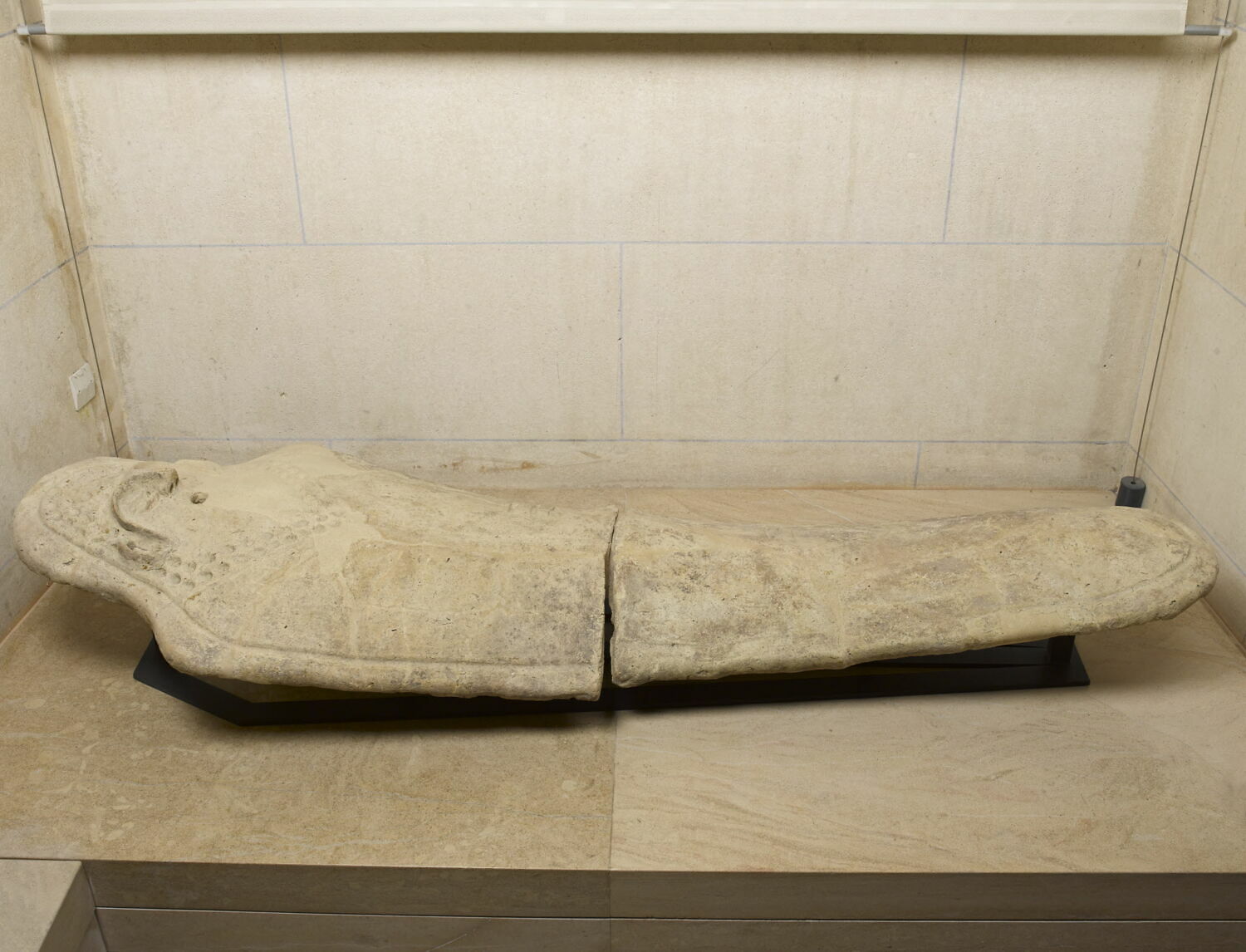 couvercle de sarcophage, Séleucide ; Parthe (IIIe s ; IIIe s ap JC) (-305 - 224)