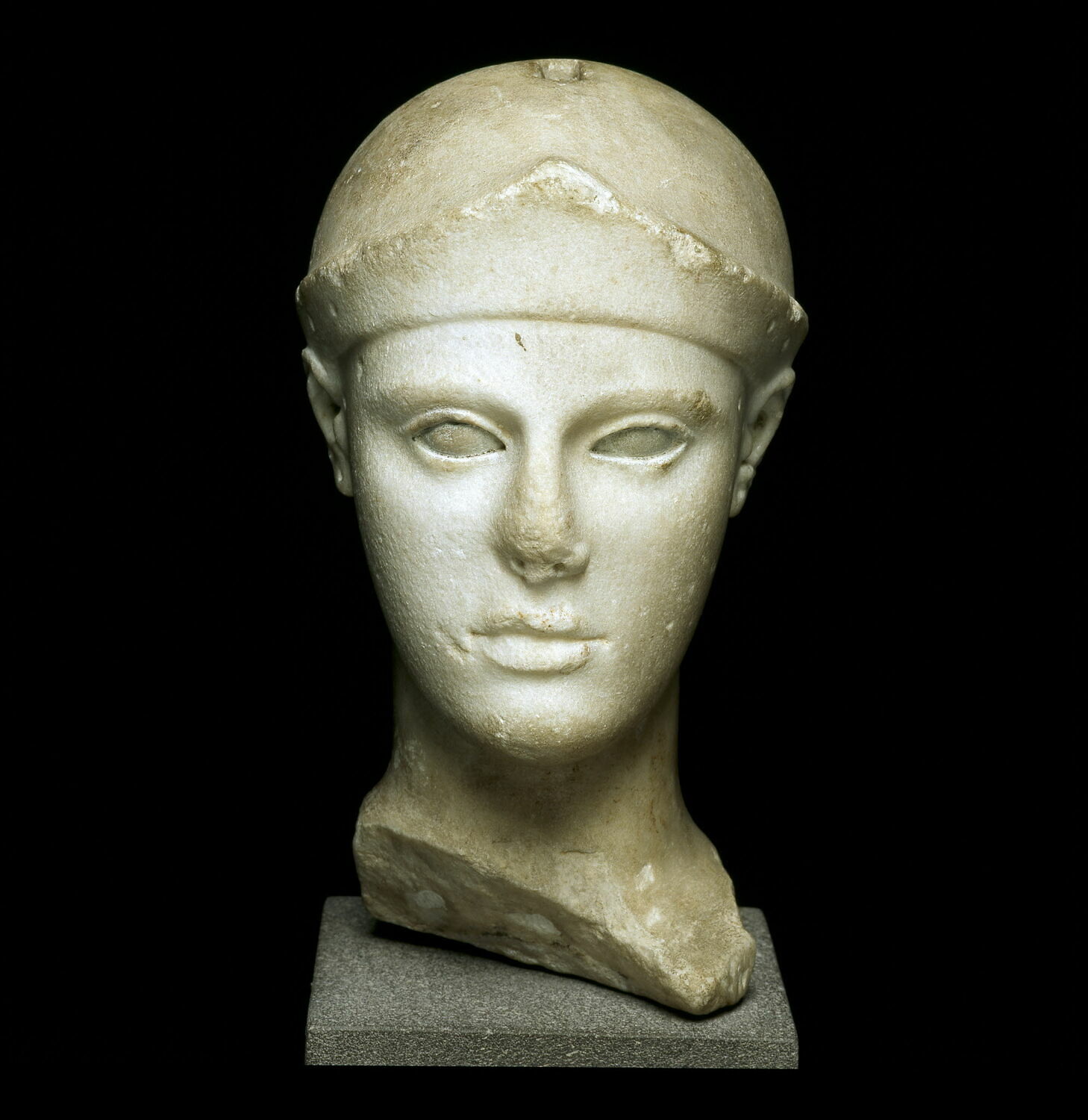Tête d'Athéna de Vogüé, classique

Date de création/fabrication : 2e quart Ve s. av. J.-C. (vers -470 - -460)