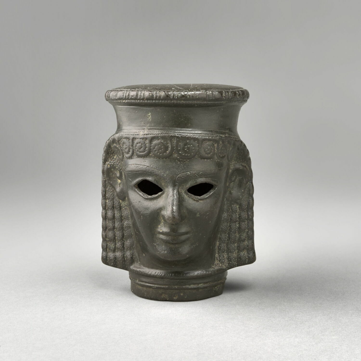 statuette, orientalisant

Date de création/fabrication : 2e moitié VIIe s. av. J.-C. (vers -650 - -600)