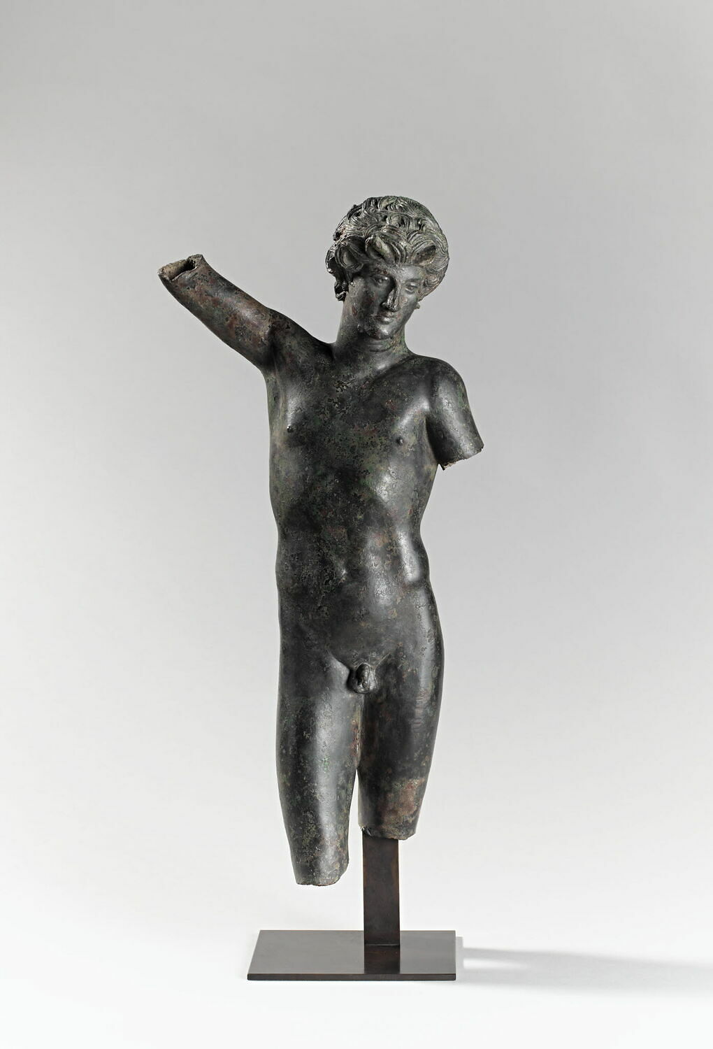 statuette, hellénistique

Date de création/fabrication : 4e quart IVe s. av. J.-C. ; 1e quart IIIe s. av. J.-C. (vers -300)