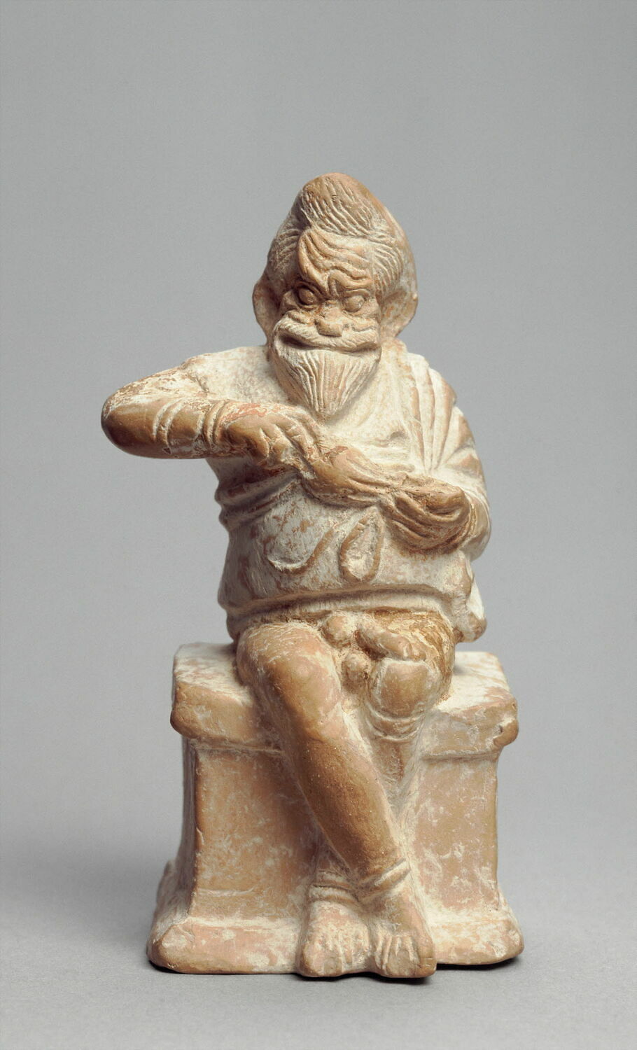 figurine, classique

Date de création/fabrication : 1e quart IVe s. av. J.-C. (-400 - -375)