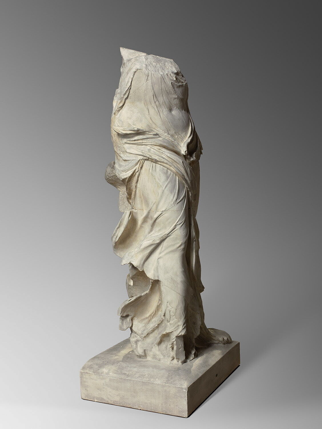 Qui A Sculpté La Victoire De Samothrace