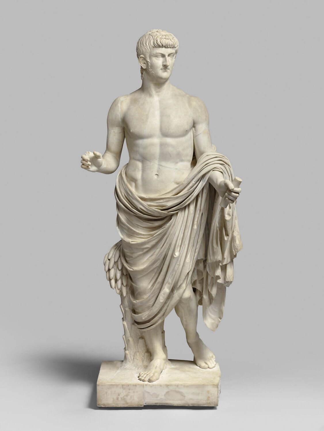 statue, romain impérial

Date de création/fabrication : 2e quart Ie s. ap. J.-C. (époque de Claude ou Caligula) (25 - 50)