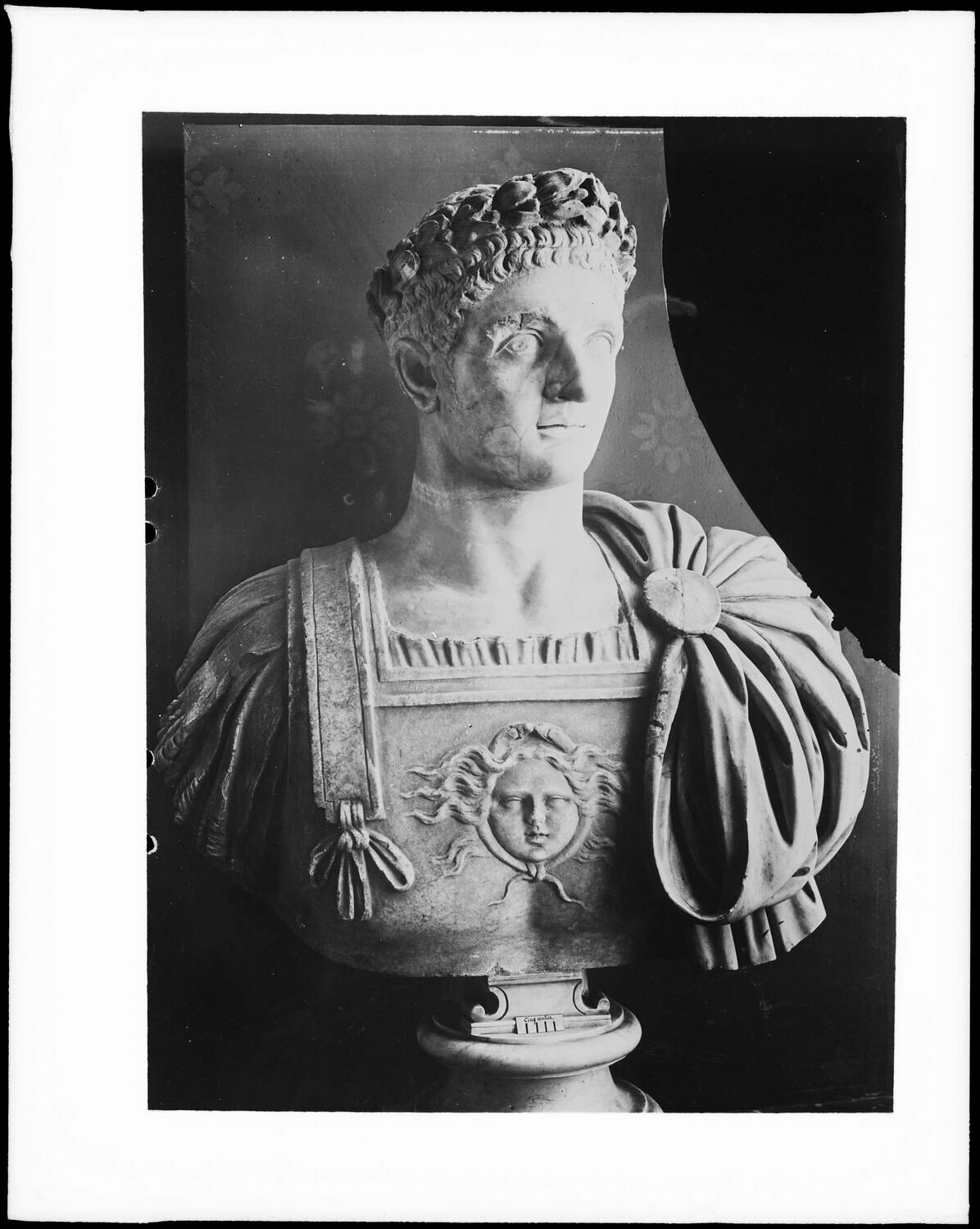 statue en buste, époque contemporaine (?) ; époque moderne (?)