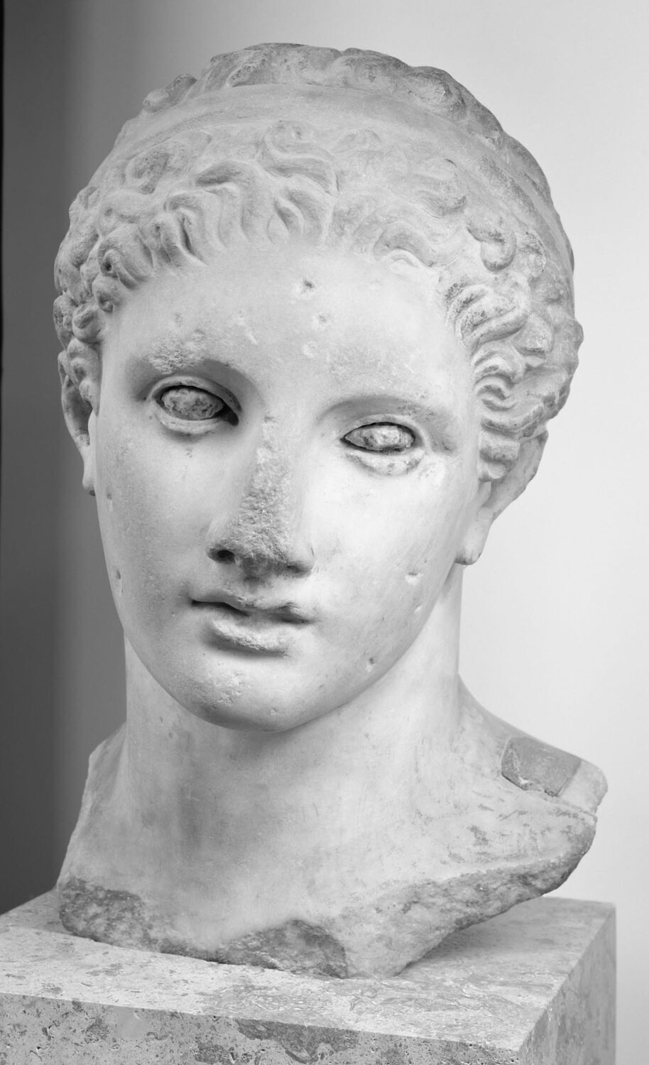 statue, romain impérial

Date de création/fabrication : 3e quart Ie s. av. J.-C. (?) ; 4e quart Ie s. av. J.-C. (?) (-50 - 0)