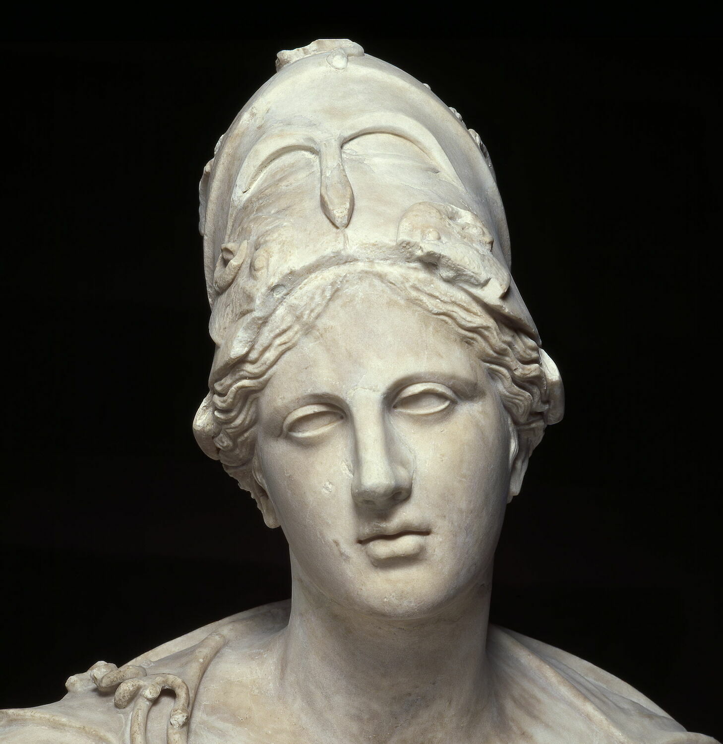 афина статуя