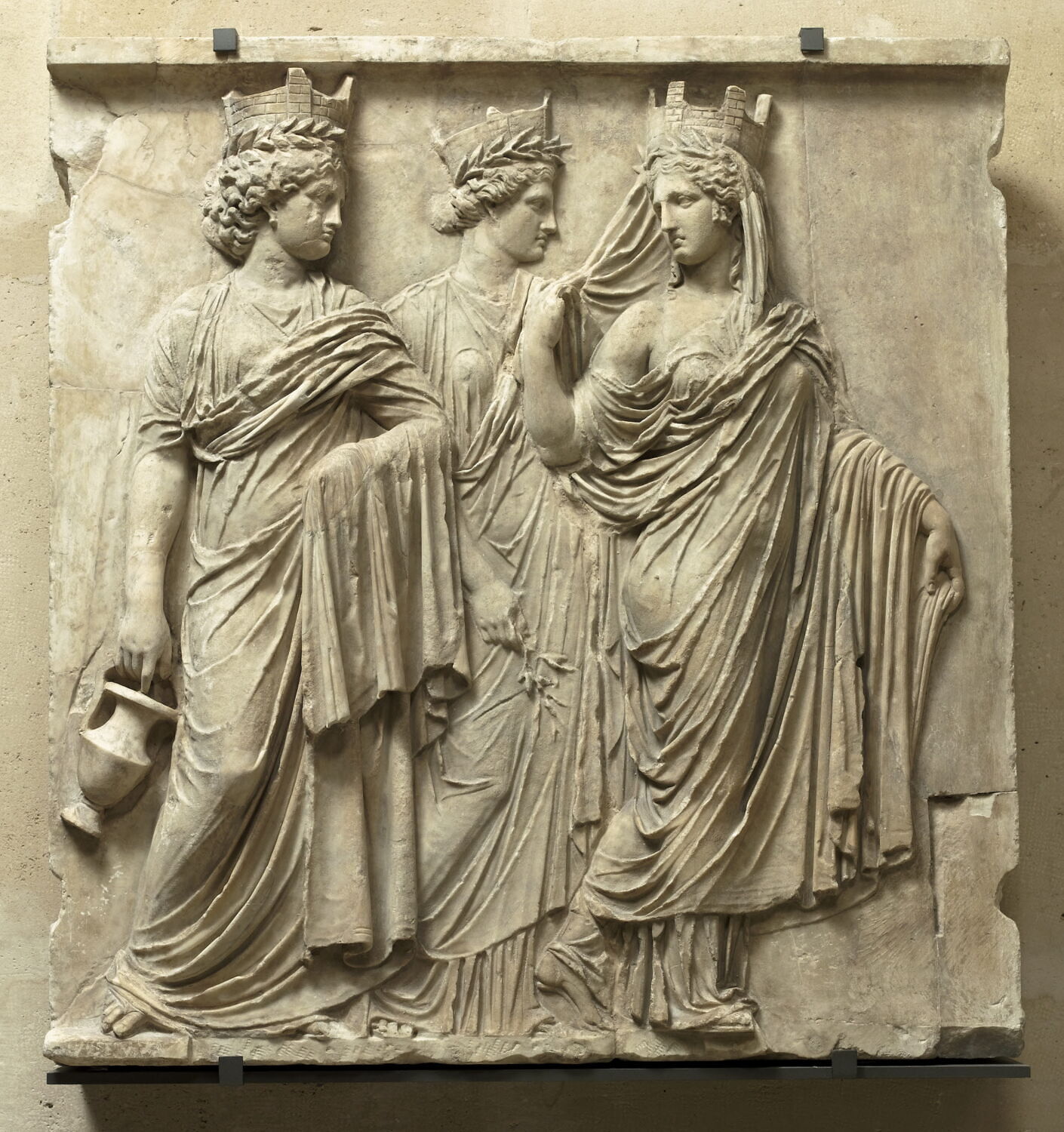relief, romain impérial

Date de création/fabrication : 1e moitié Ie s. ap. J.-C. (?) ; 2e moitié IIe s. ap. J.-C. (?) (d'après Martinez) (vers 160)