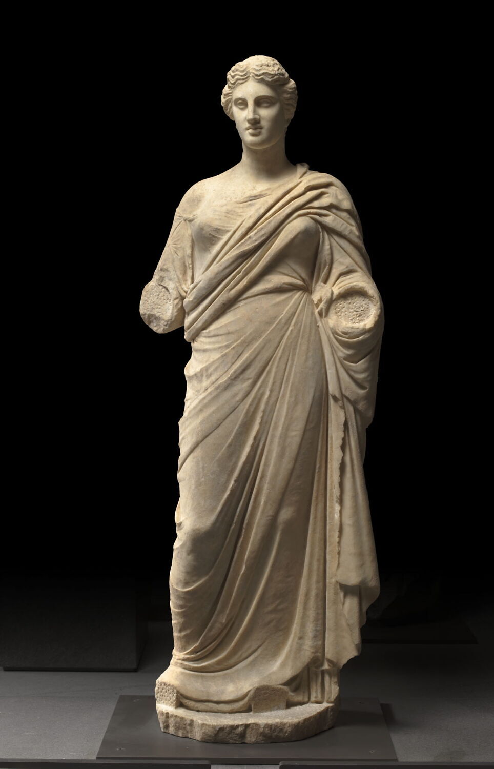 statue, classique

Date de création/fabrication : 2e moitié IVe s. av. J.-C. (vers -330 - -320)