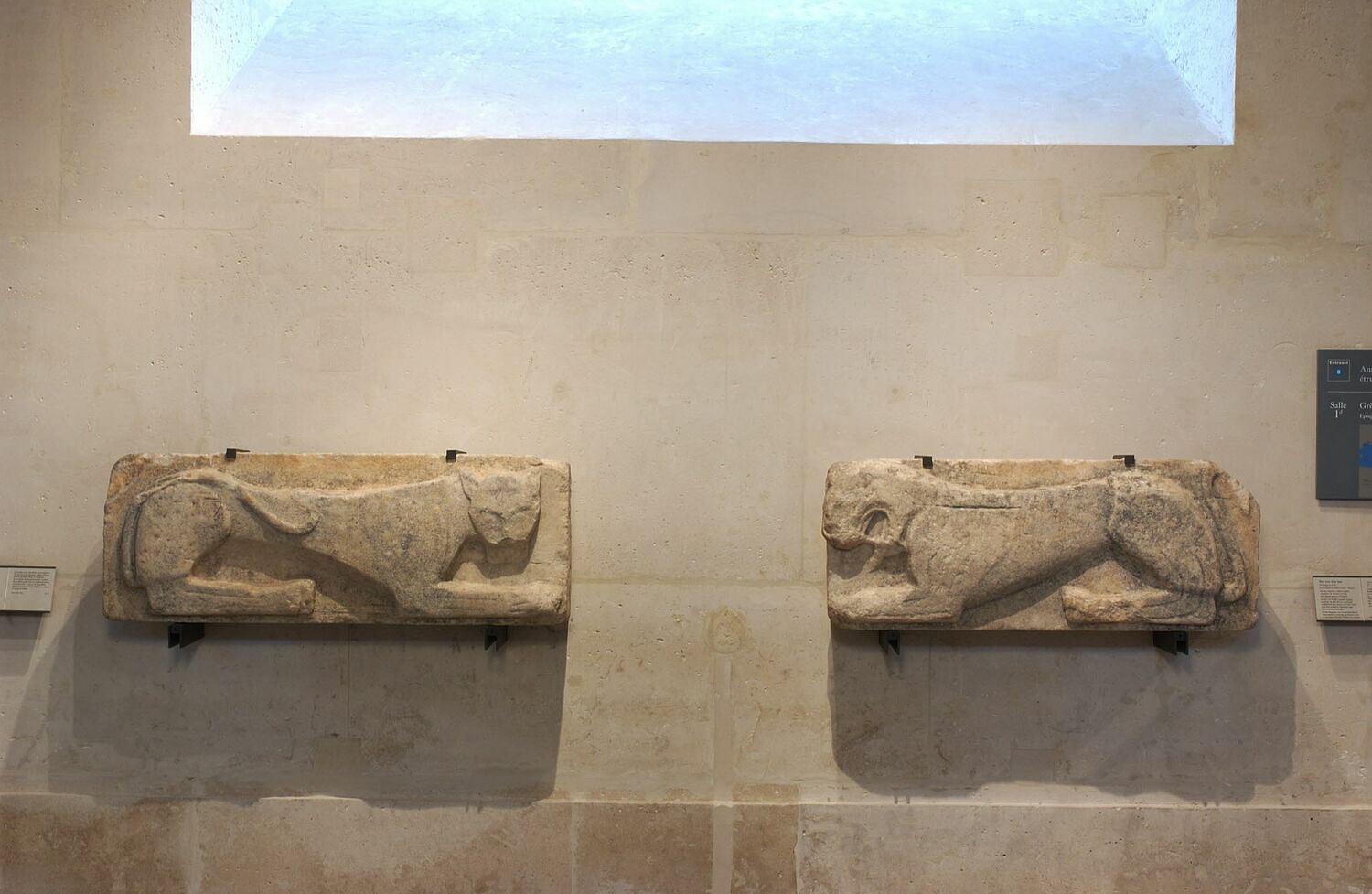relief architectural ; bloc de parement, orientalisant

Date de création/fabrication : 3e quart VIIe s. av. J.-C. (vers -640 - -630)