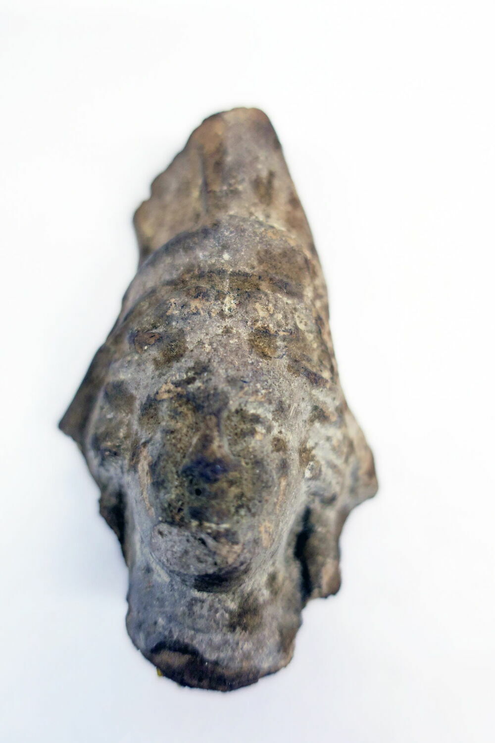 figurine ; fragment, Ie s. av. J.-C. ; VIe s. ap. J.-C. (-100 - 600)