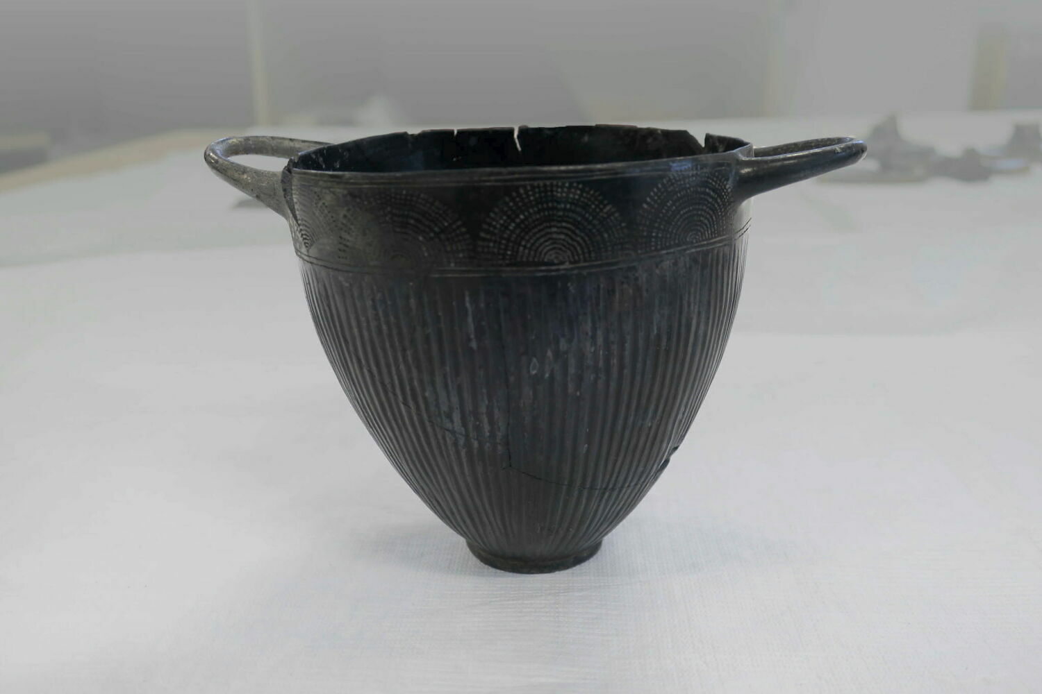 skyphos