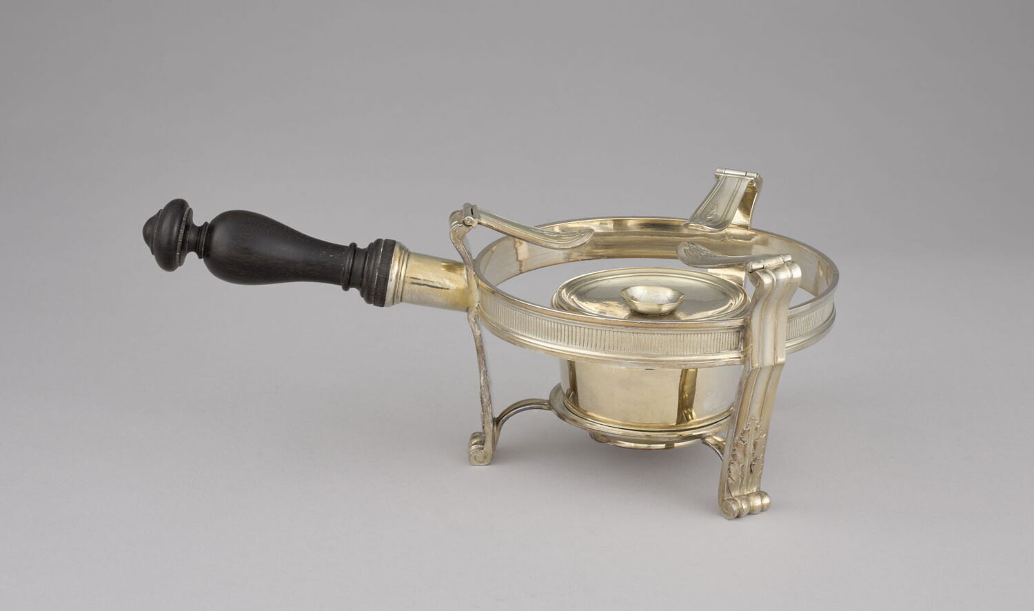Réchaud de table du service de George III d'Angleterre et de Hanovre, d'une paire (OA 12879)